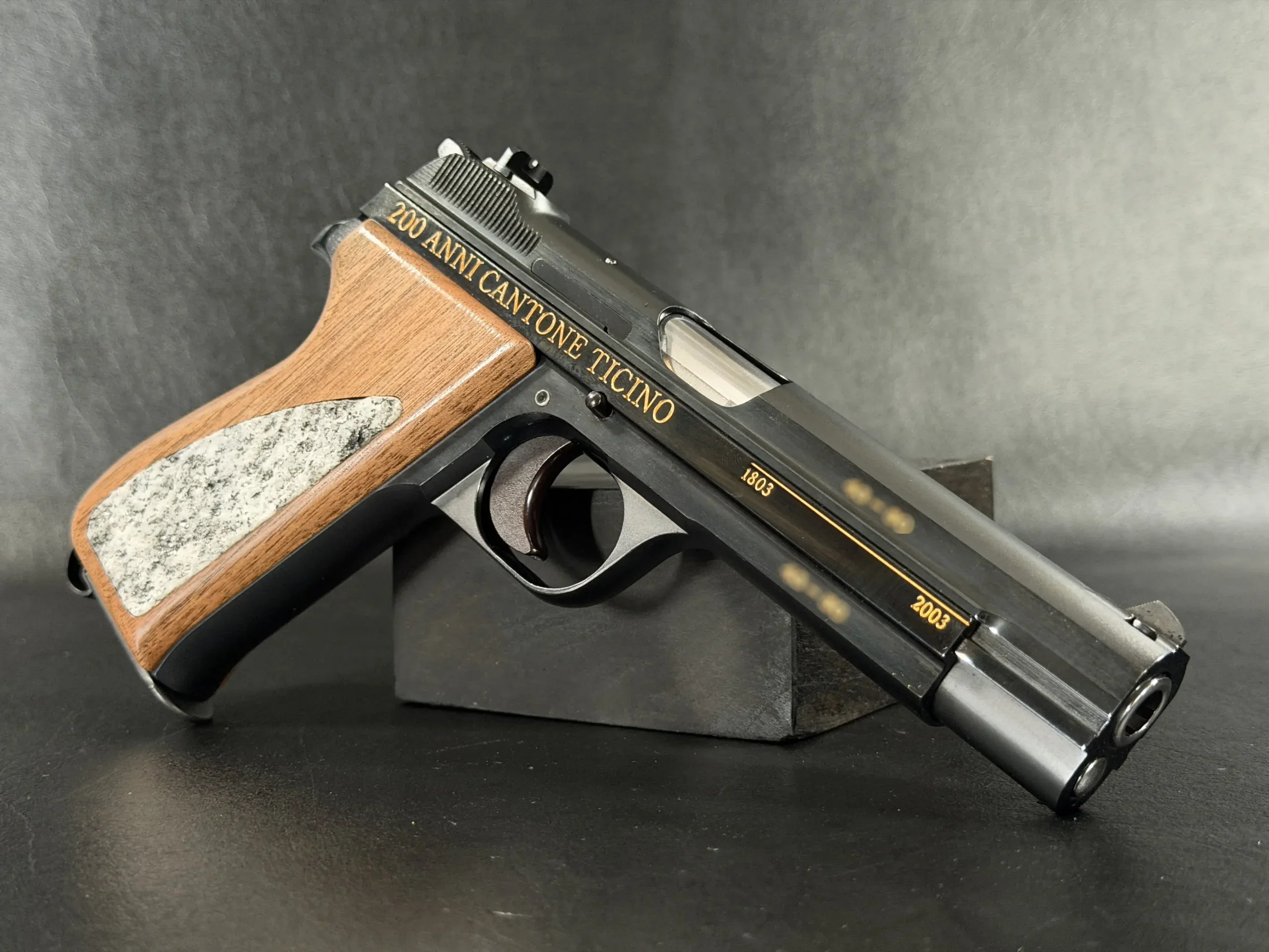 SIG Sauer P210 200 Anni Cantone Ticino by Mueller Murgenthal photo 5