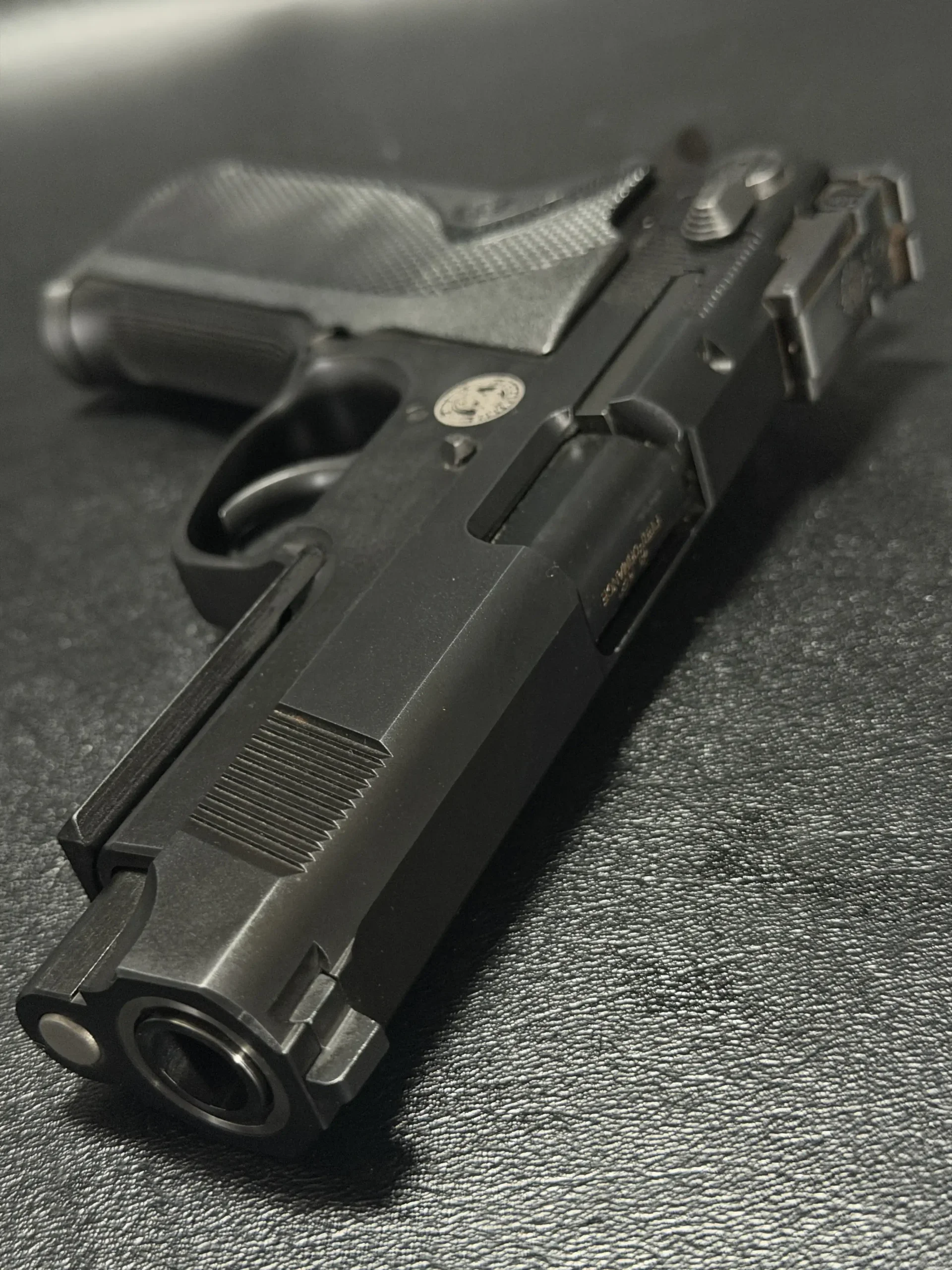 Smith & Wesson Performance Center 4566 .45 ACP photo 8