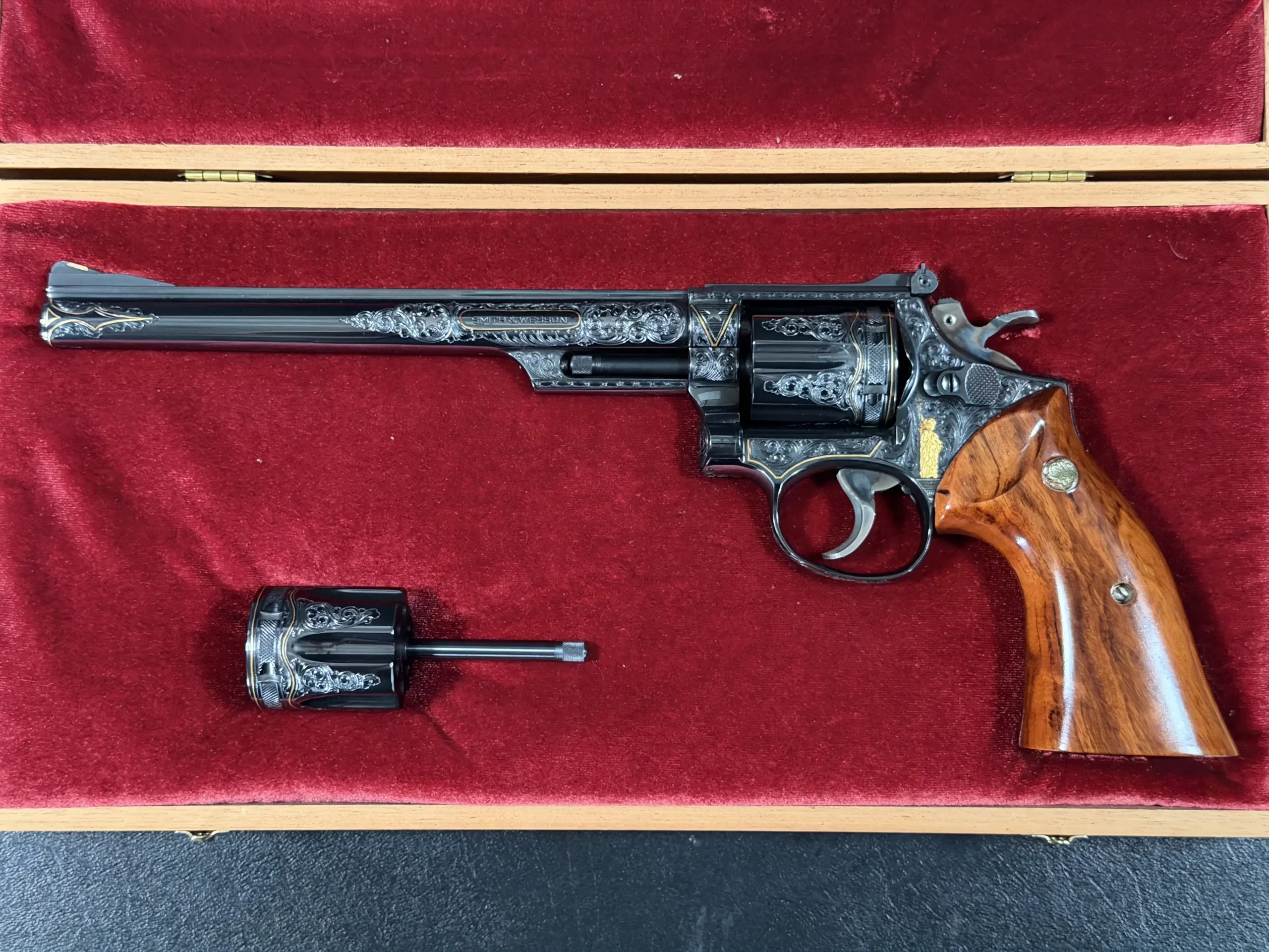 Russell J. Smith Engraved Smith & Wesson Model 53 Bicentennial photo 3