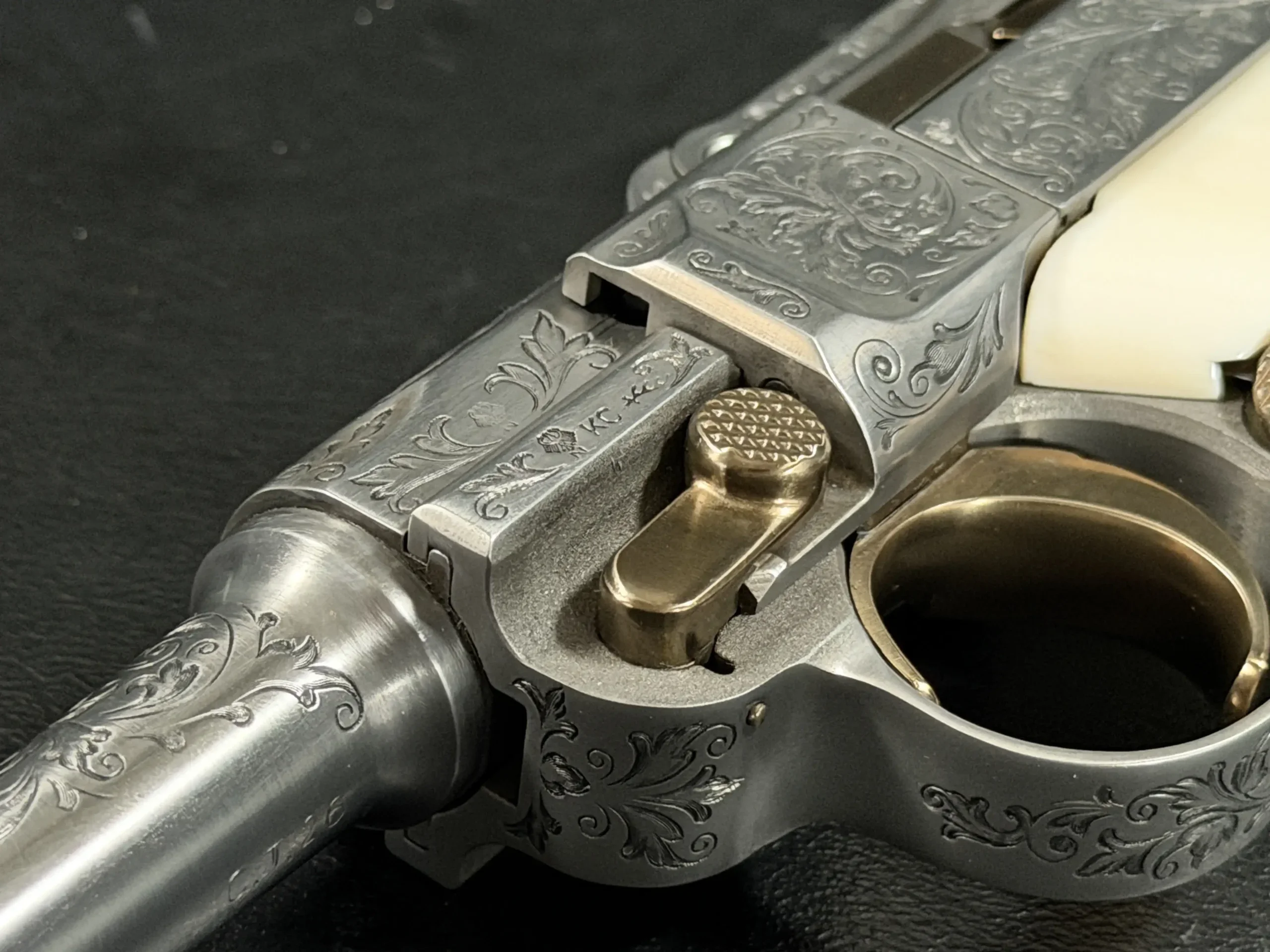 Mauser Parabellum P08 Luger IWA '84 Engraved photo 8