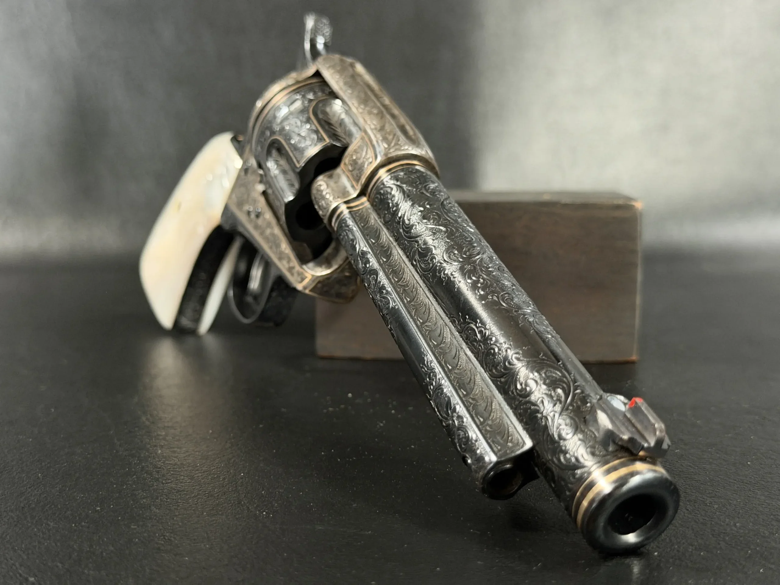 Alvin White Exhibition Engraved & Gold Inlaid Colt Single Action Army photo 3