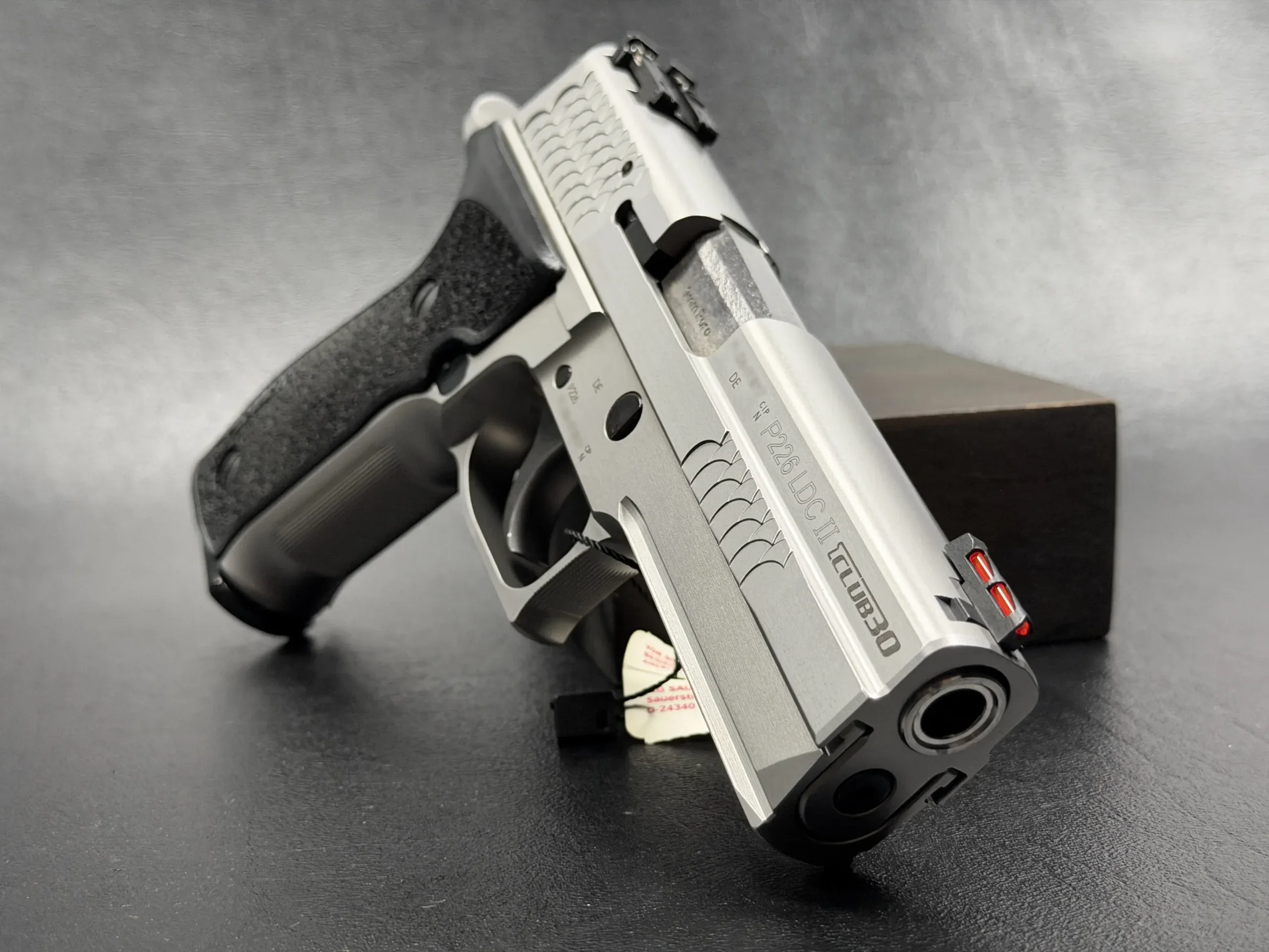 SIG Sauer P226 LDC II Club 30 Silver photo 3