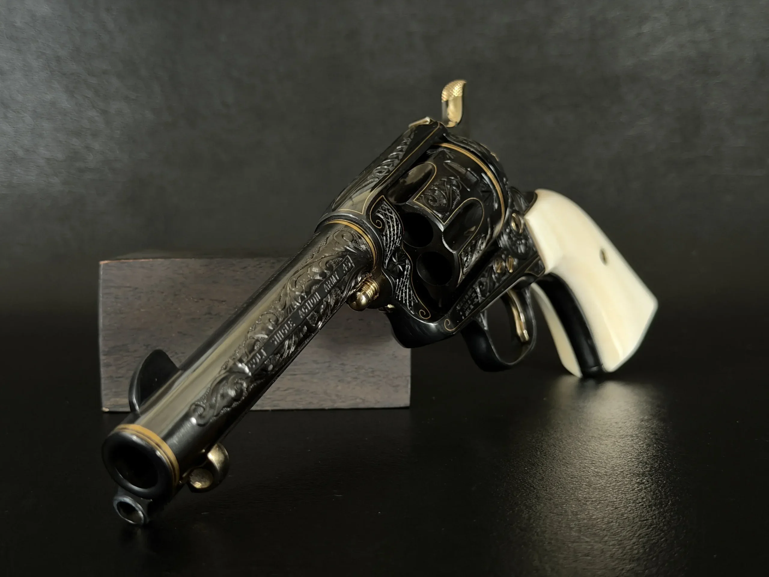 Colt & Remington Classics Of The American West Cased Set photo 8