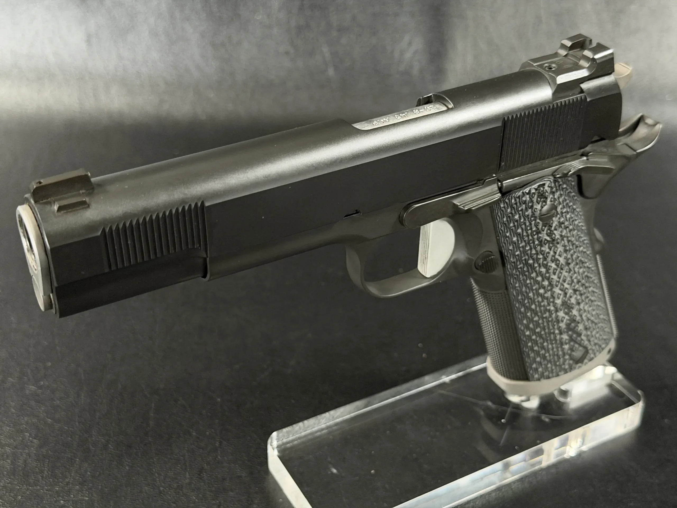 Hilton Yam 10-8 Performance Custom Evolution 1911 photo 3