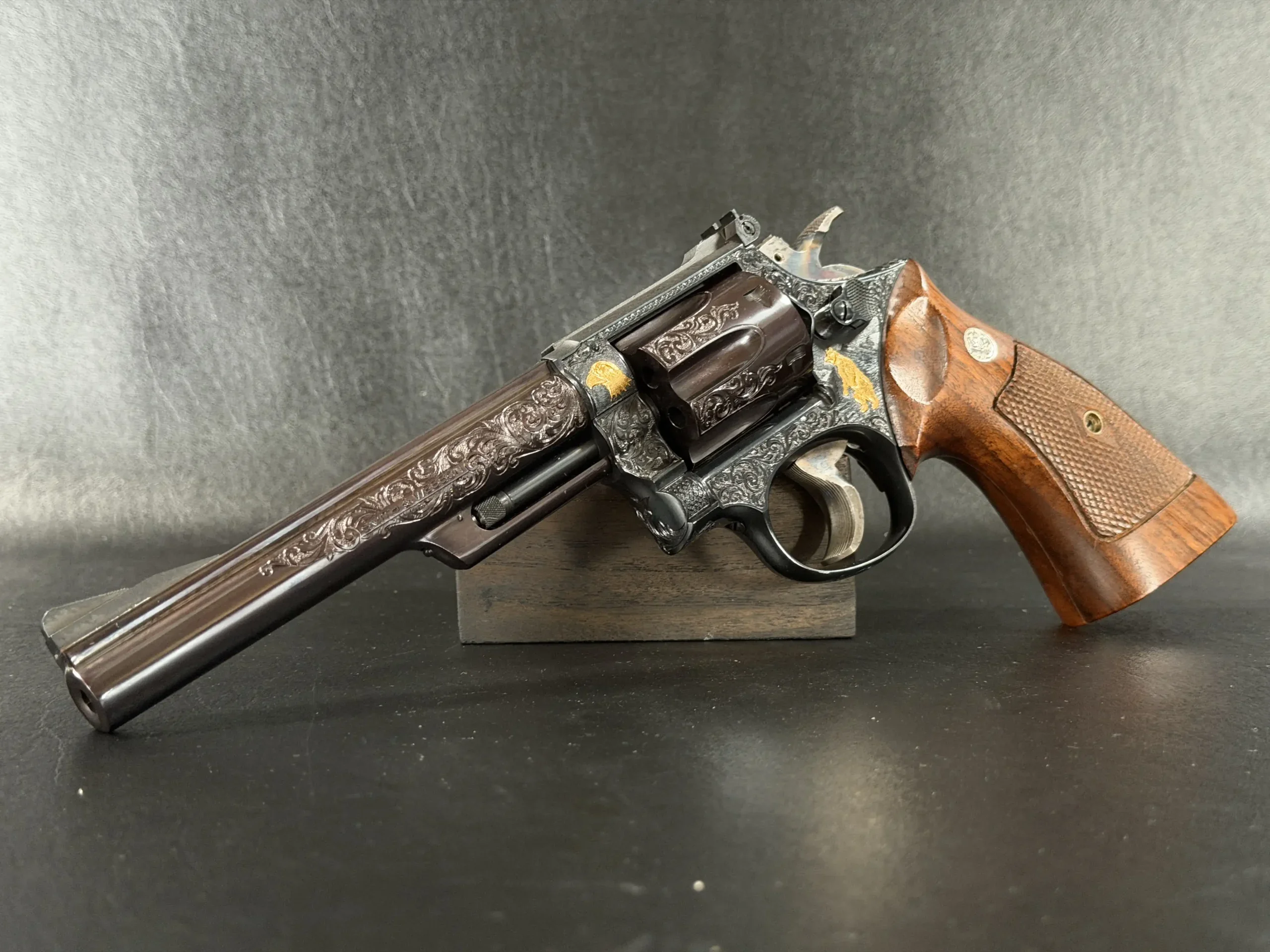 Tuscano Engraved Smith & Wesson Model 53 photo 5
