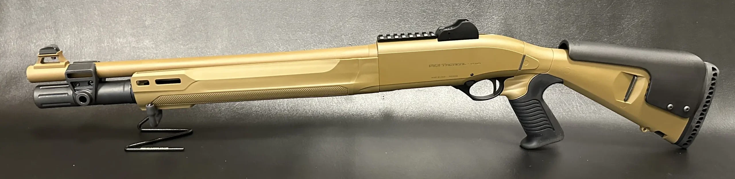Beretta 1301 Tactical Mod.2 FDE Pistol Grip photo 8