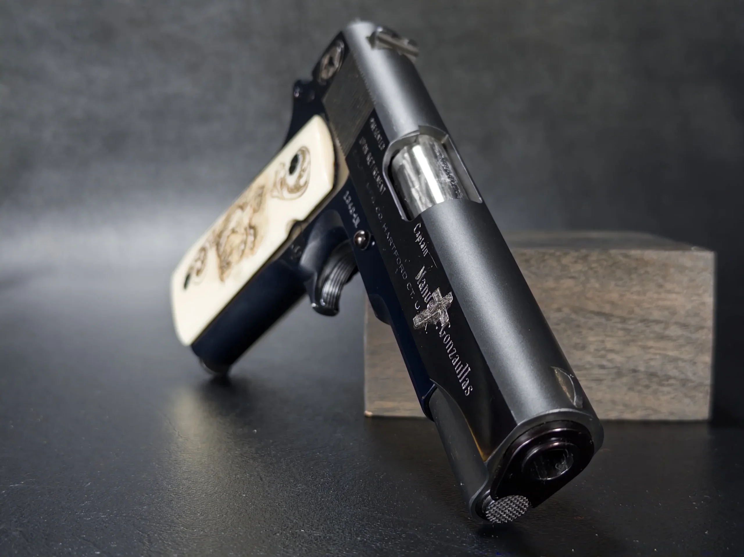 Colt Lightweight Commander El Solo Lobo Texas Ranger Tribute photo 6