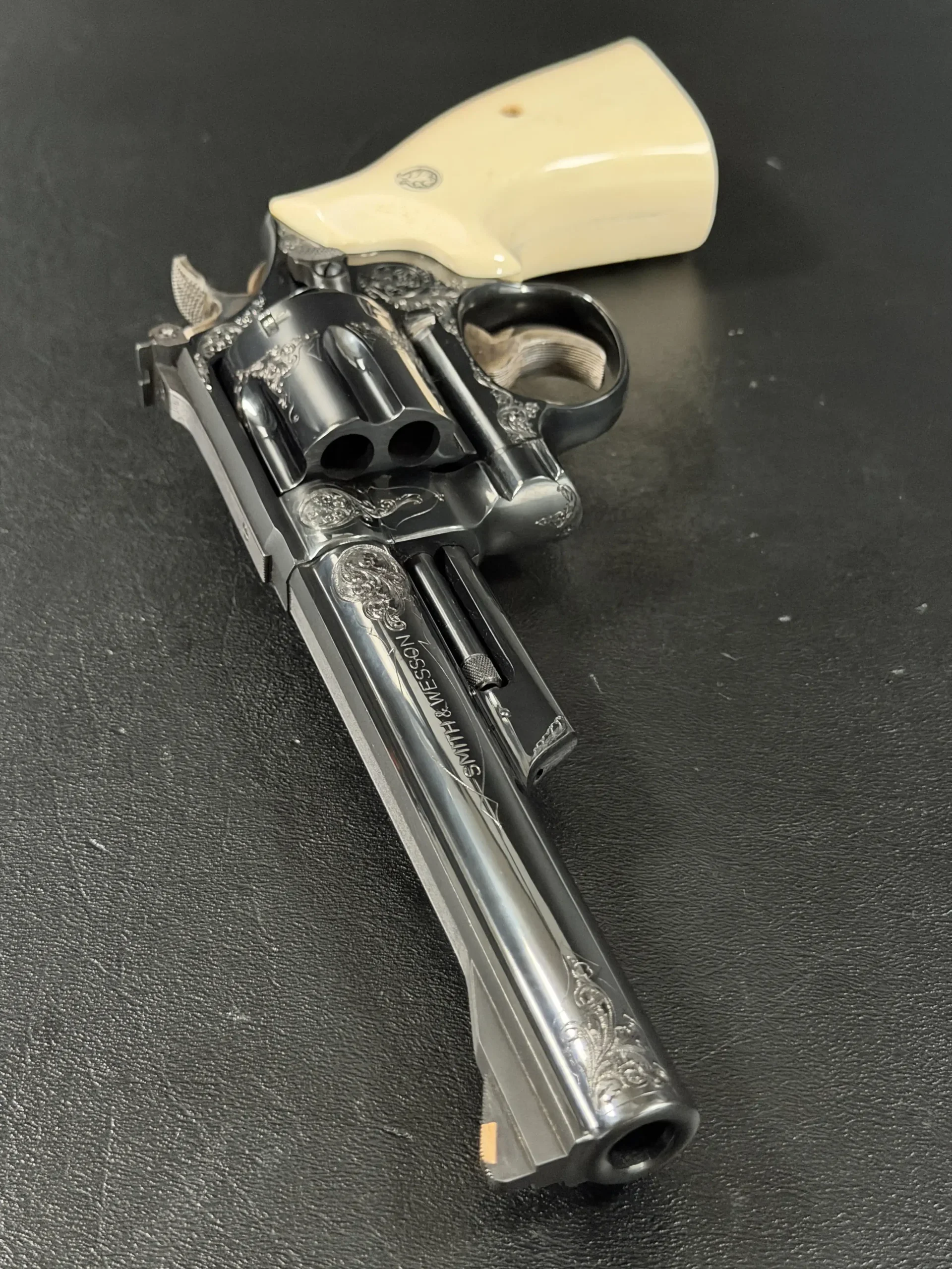 Smith & Wesson Model 29 Engraved Hartford Gun Club 100th Anniversary photo 6