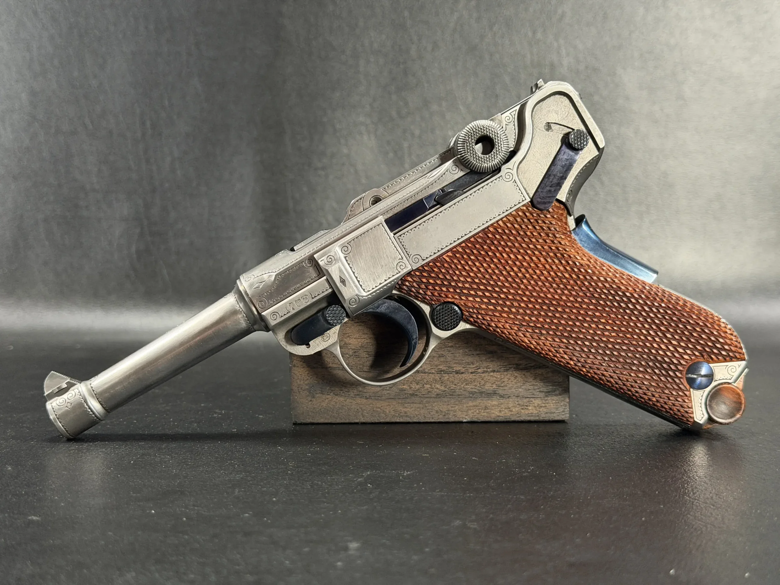 IWA Mauser Parabellum P08 Luger Engraved photo 8