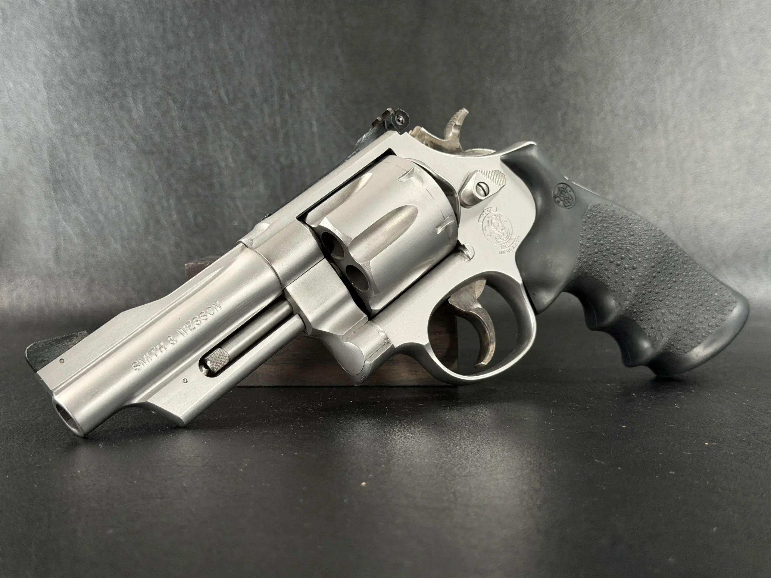 Smith & Wesson Model 629-3 Stainless .44 Magnum photo 4