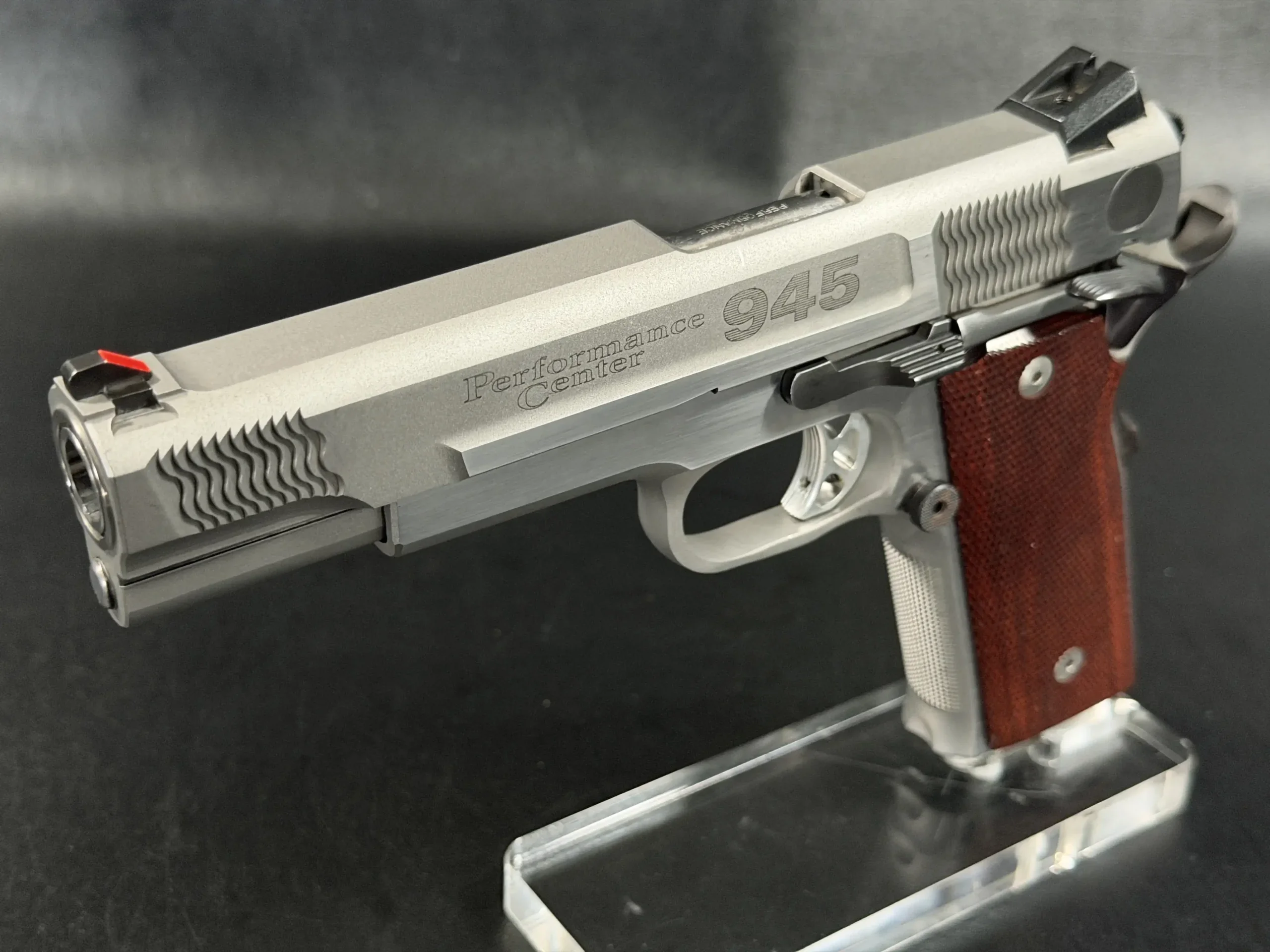 Smith & Wesson Performance Center Model 945 photo 9