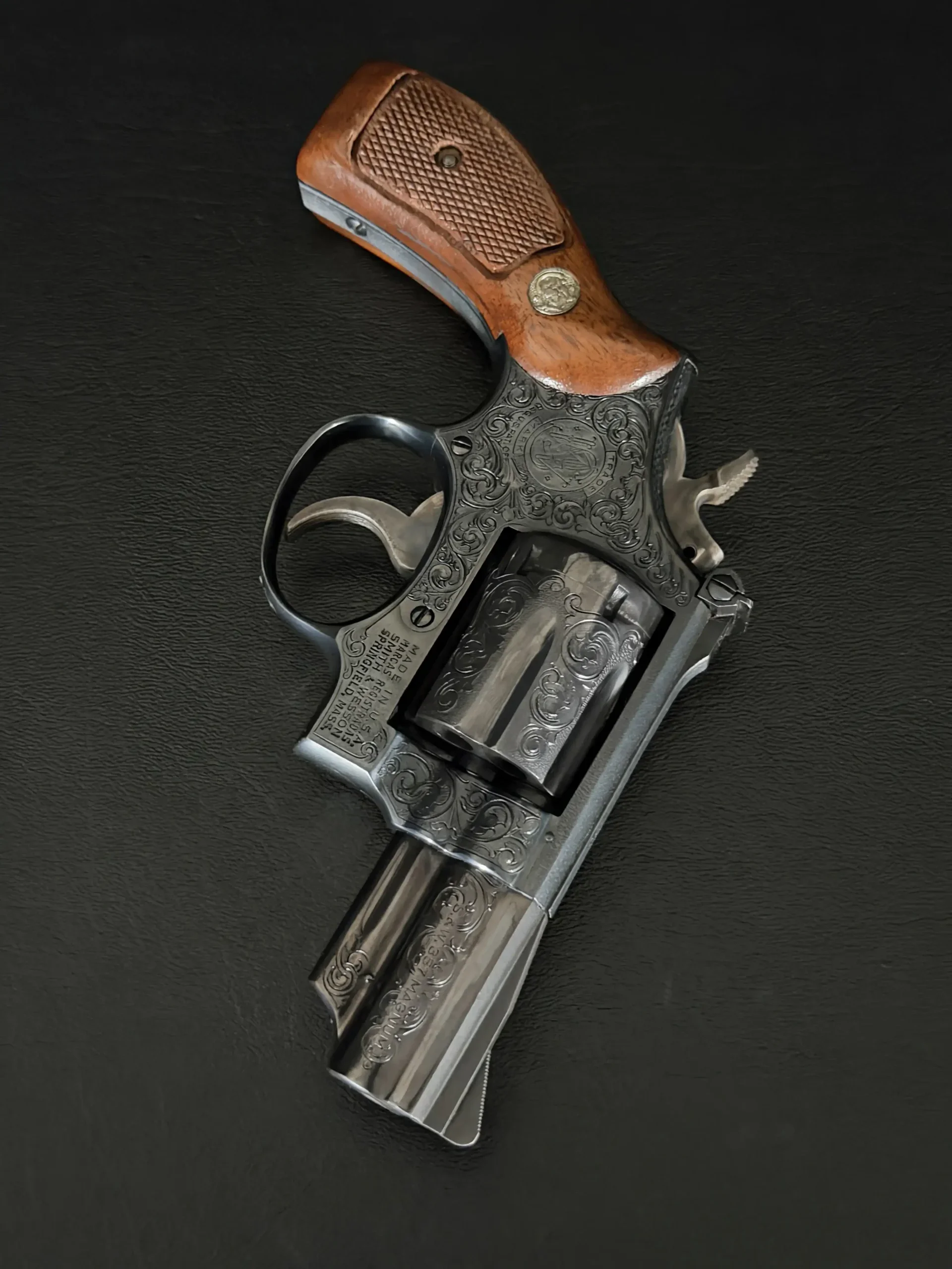 Smith & Wesson Model 19-3 Engraved by Bent Agner Nielsen photo 4