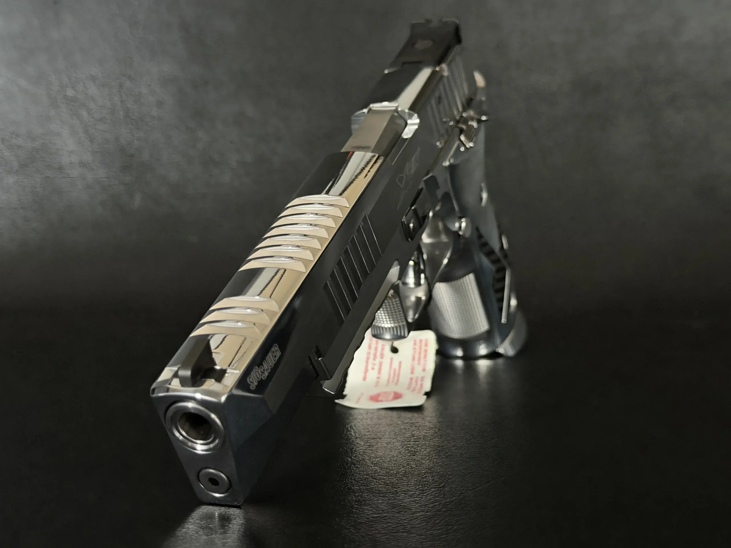 SIG Sauer P226 X-Six Chrome & Carbon photo 4