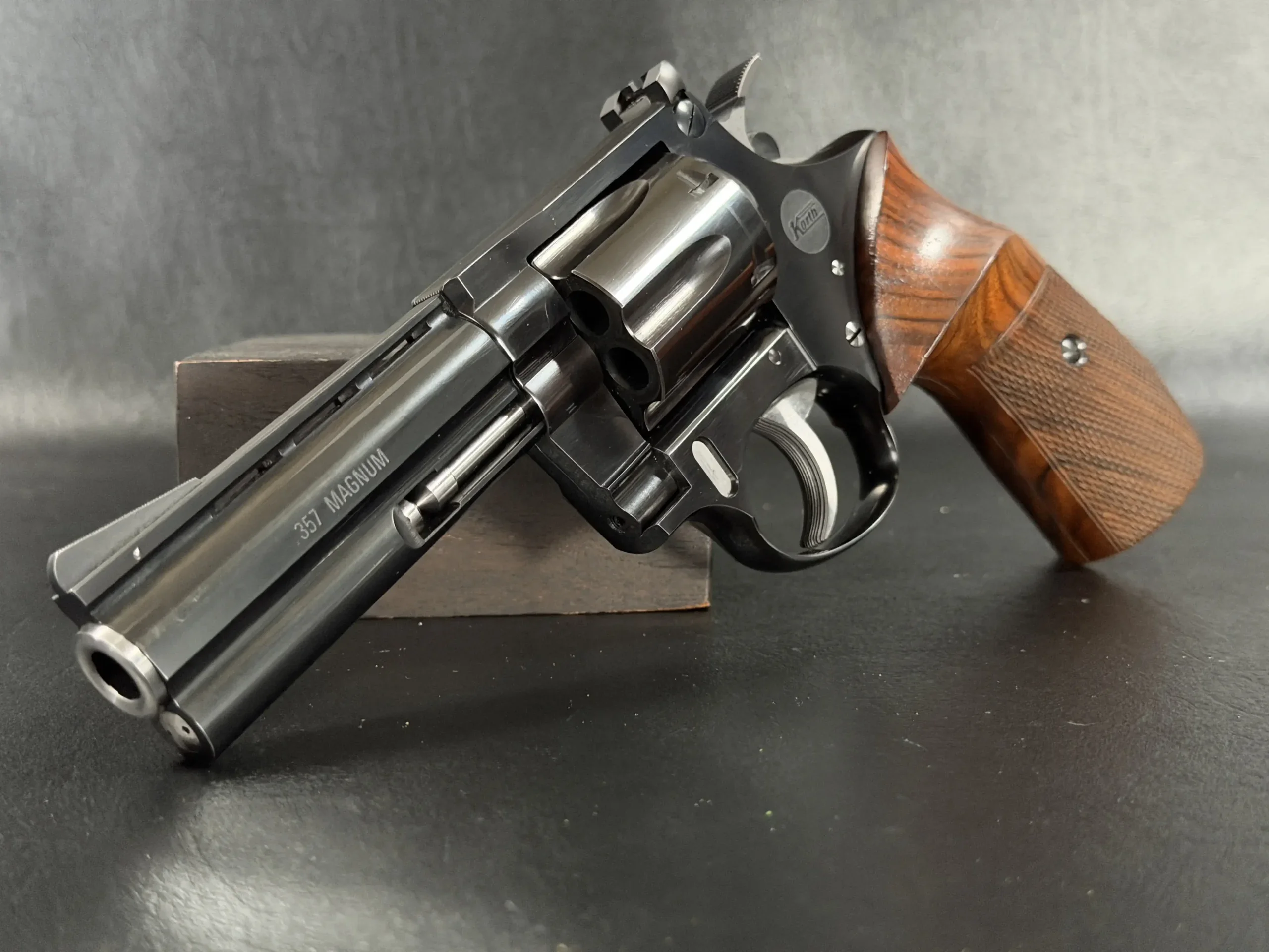 Korth Ratzeburg Combat 4 Inch .357 Magnum / 9mm Dual Cylinder photo 3