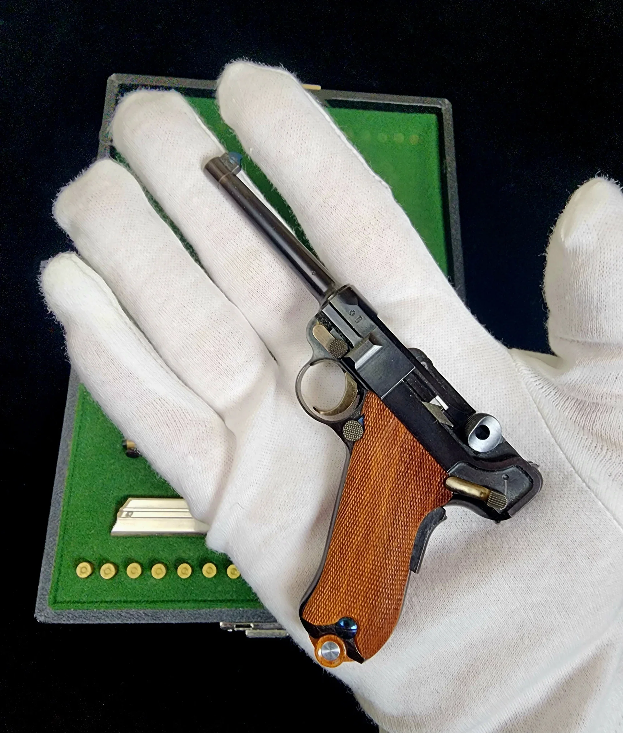 Léon Crottet Half-Scale Swiss P08 Luger photo 3