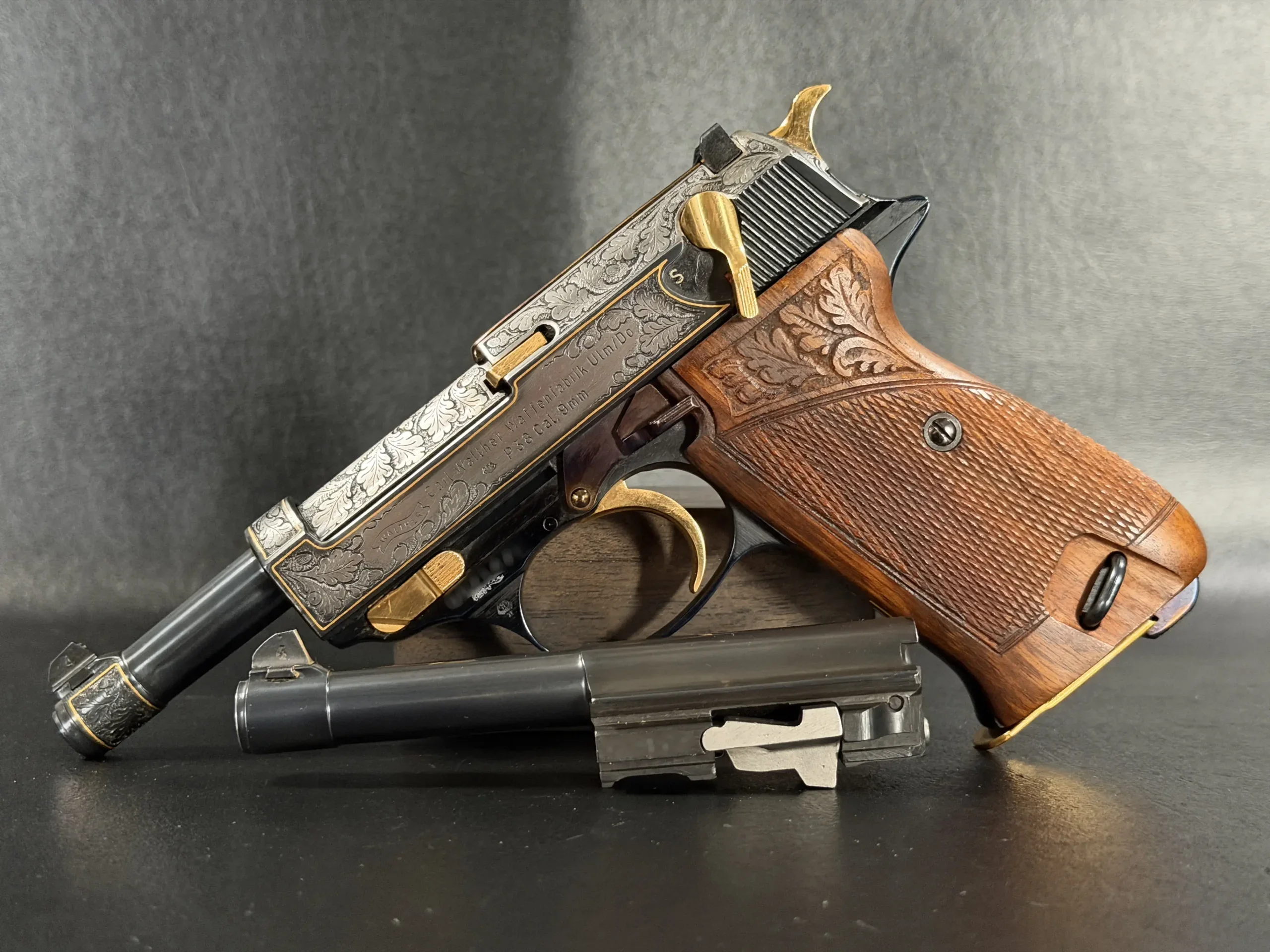 Walther P38 Engraved Presentation Pistol photo 2