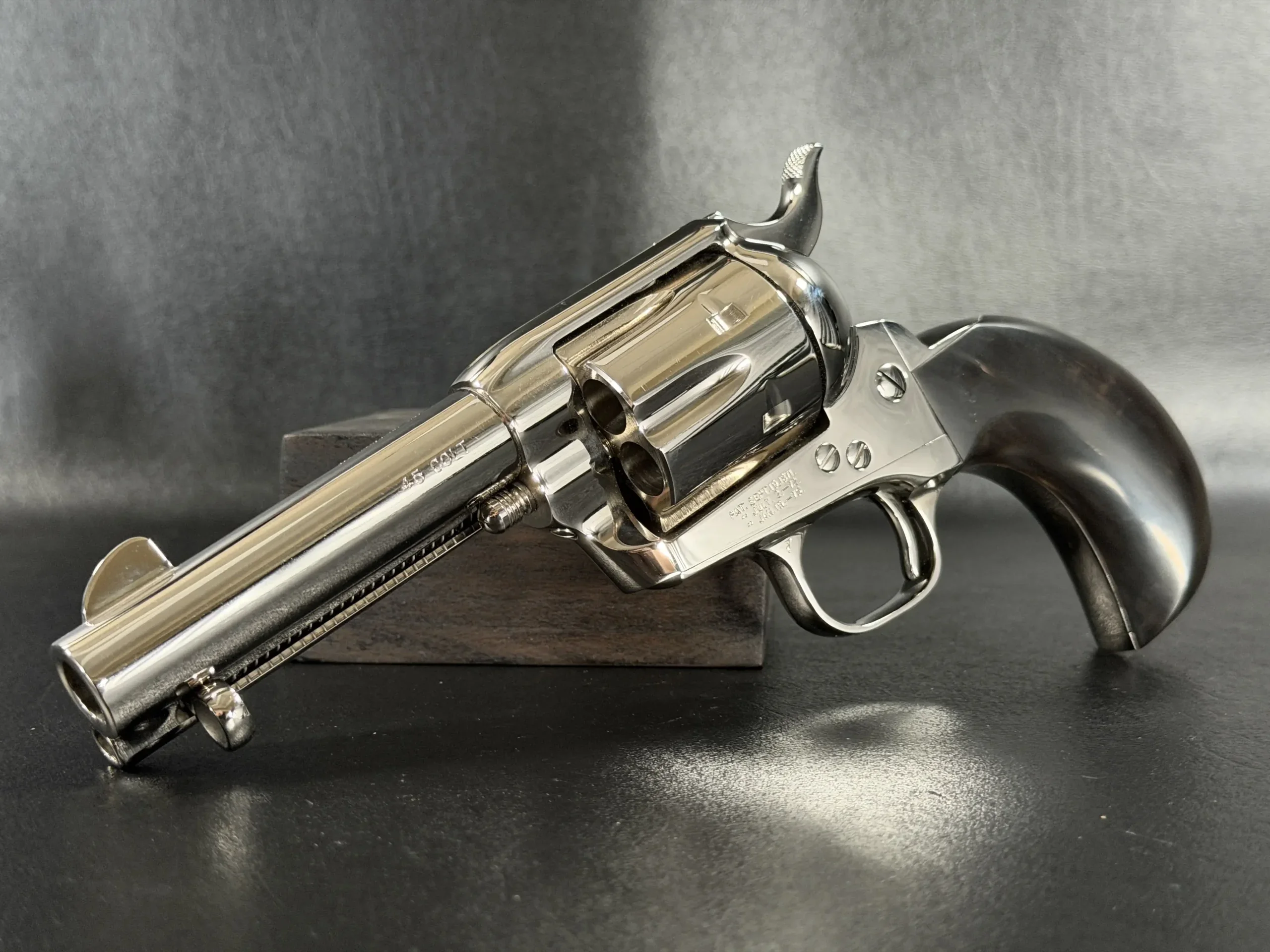 Colt Single Action Army Birdshead photo 4