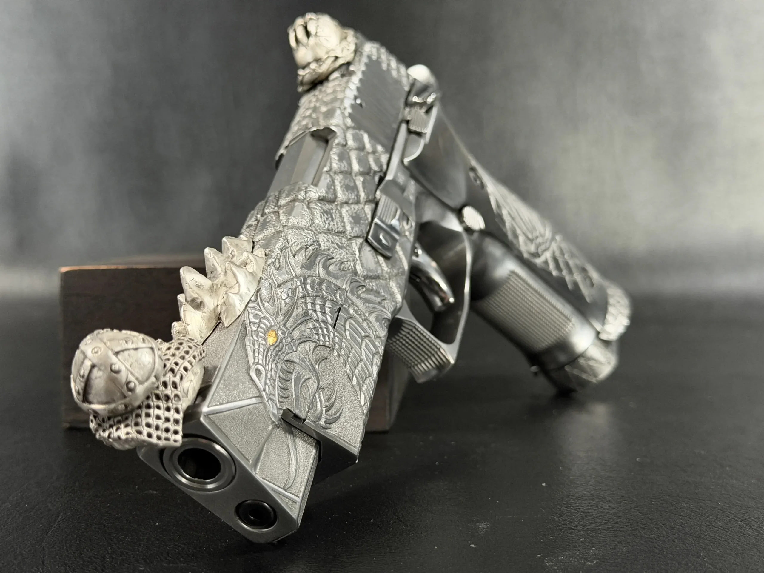 SIG Sauer P226 X-Five Mastershop Prestige Series Dragon photo 4