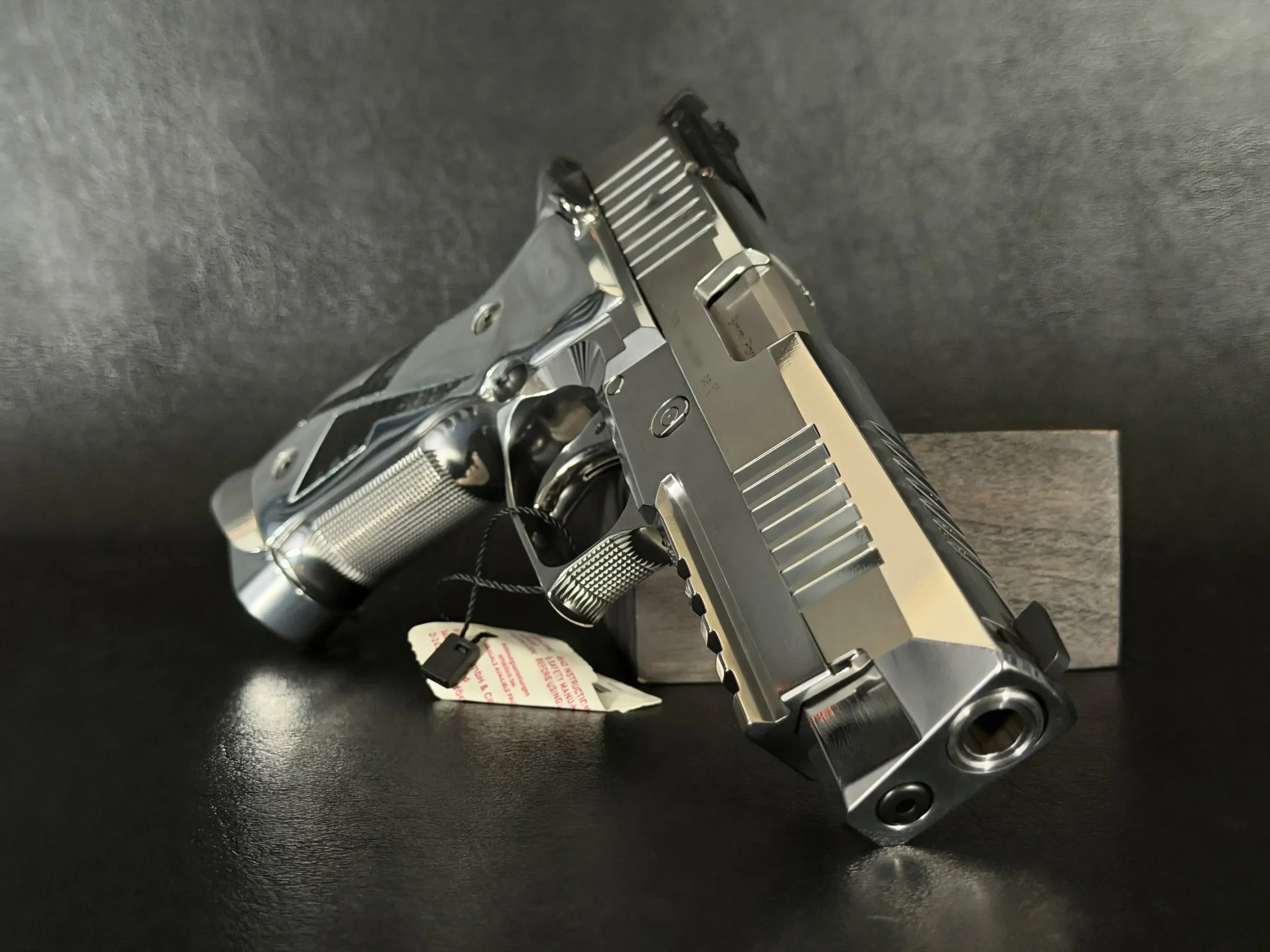 SIG Sauer P226 X-Five Chrome & Carbon photo 4
