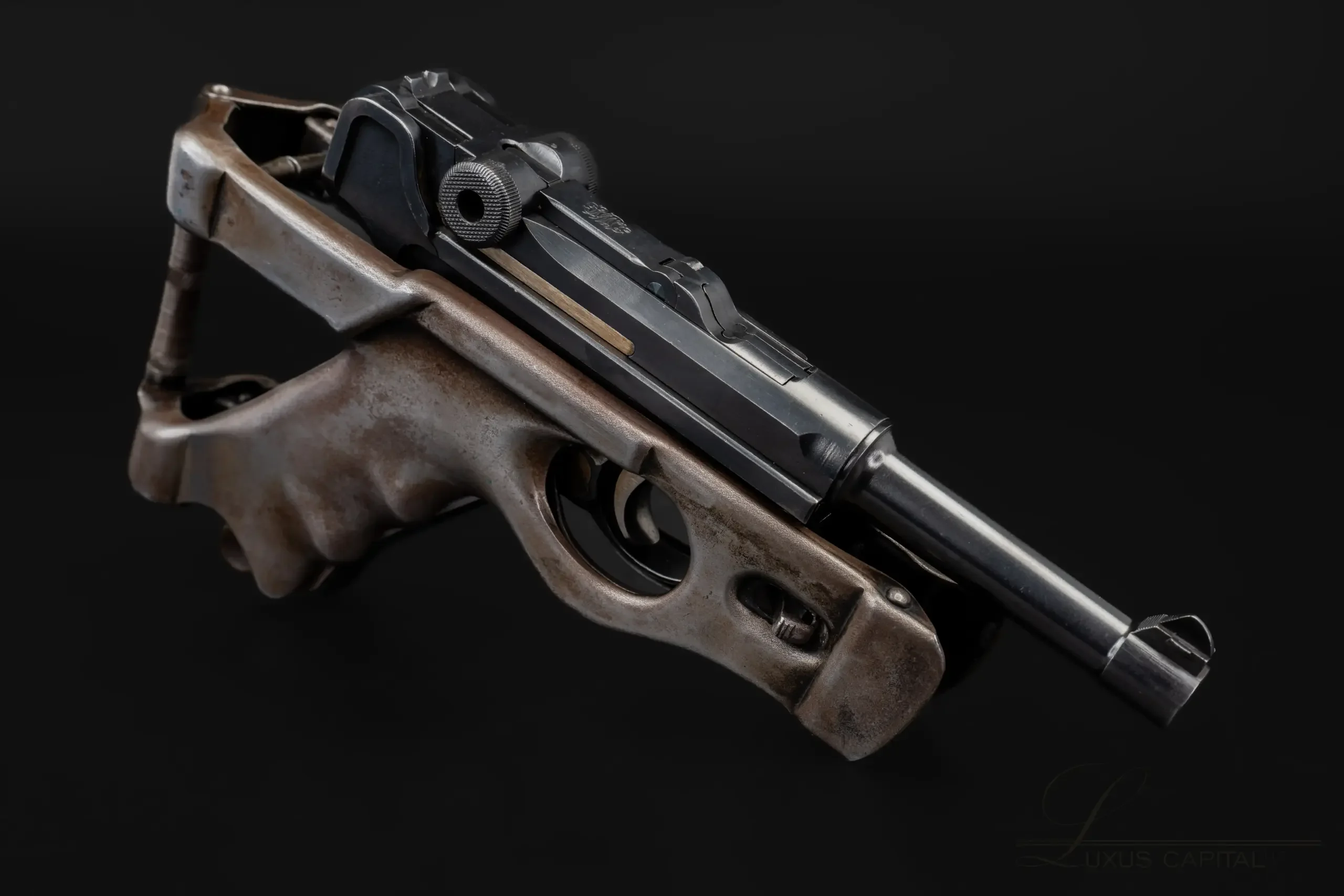 DWM 1920 Luger with Benke-Thiemann Folding Stock photo 5