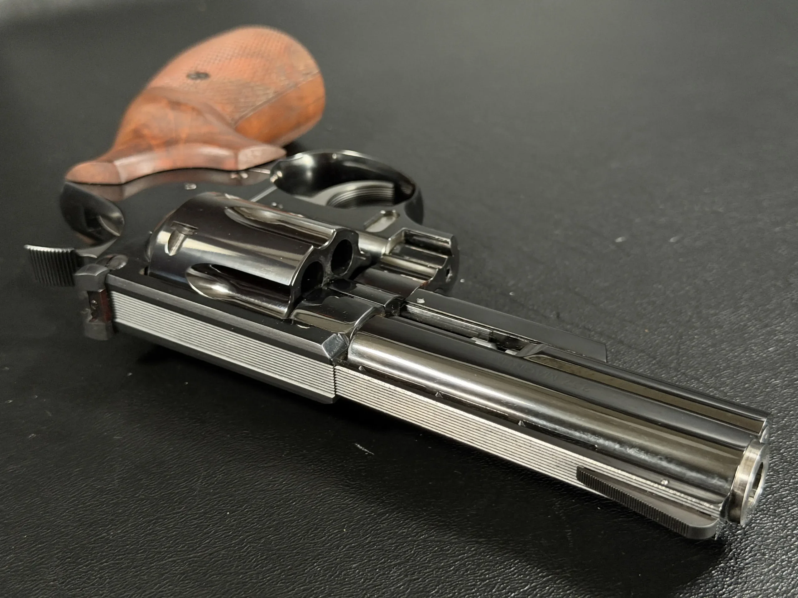 Korth Ratzeburg Combat Triple Lock .357 Magnum with 9mm Exchange Cylinder photo 4