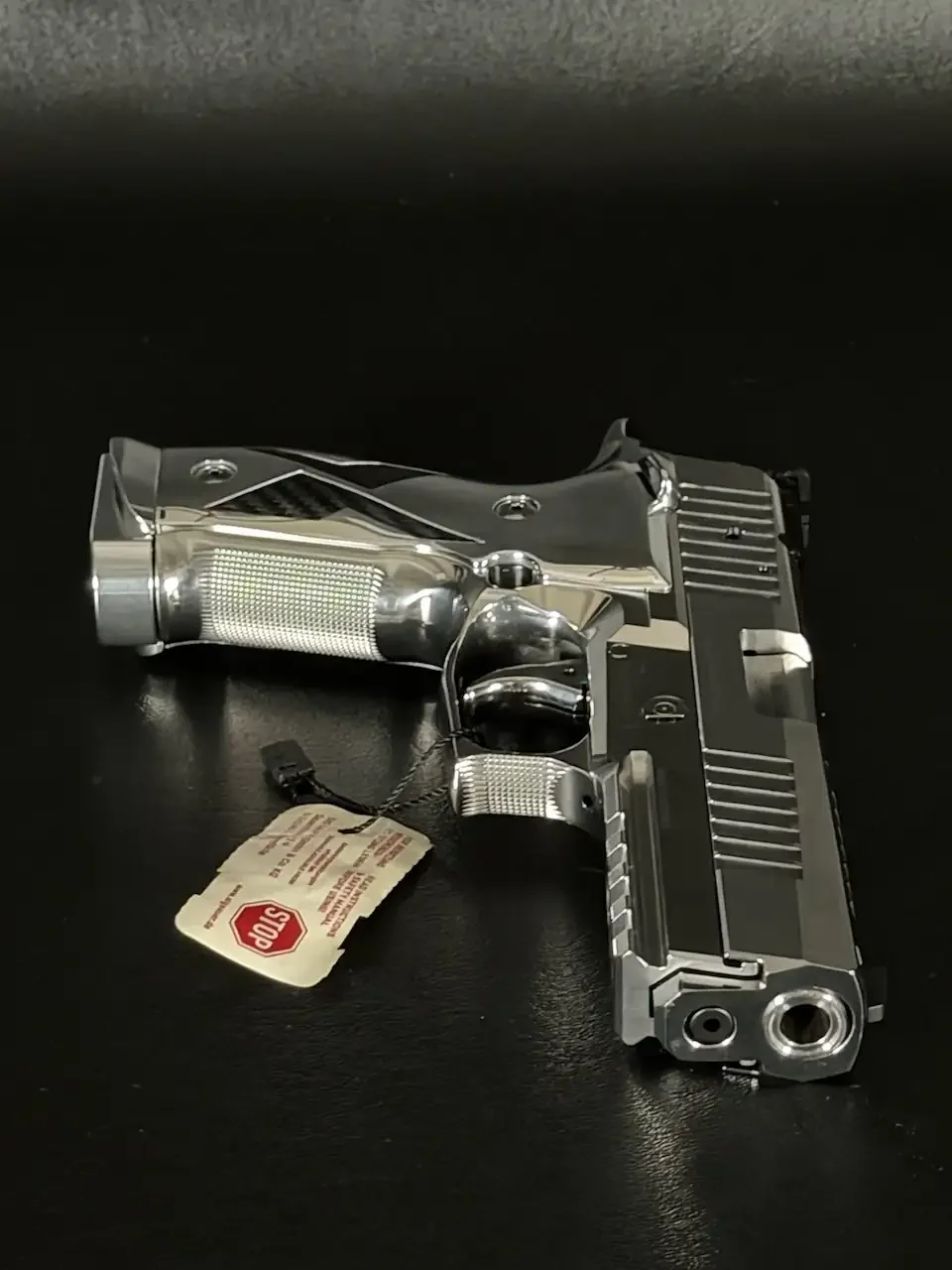 SIG Sauer P226 X-Short Chrome & Carbon photo 2