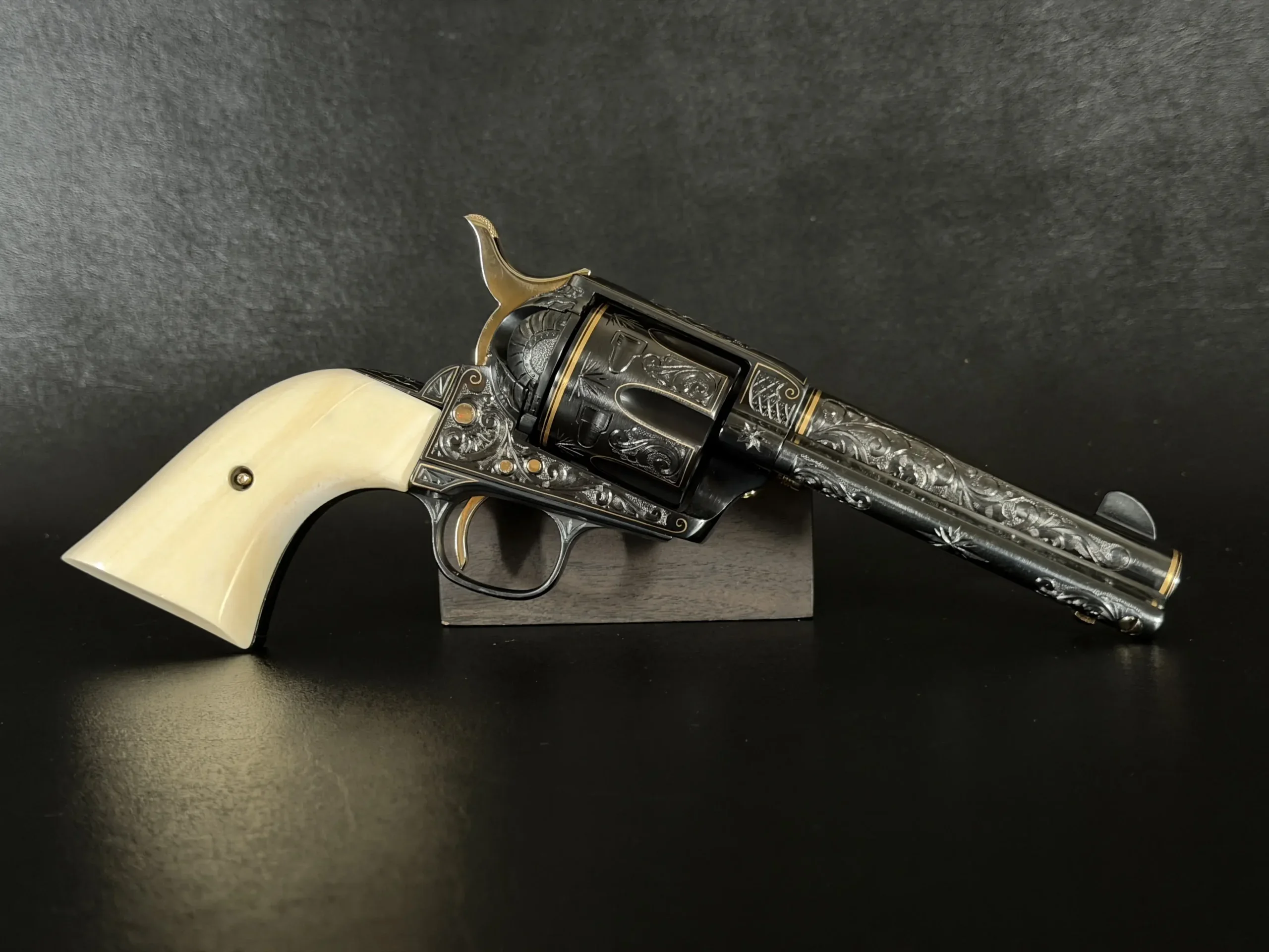 Colt & Remington Classics Of The American West Cased Set photo 9