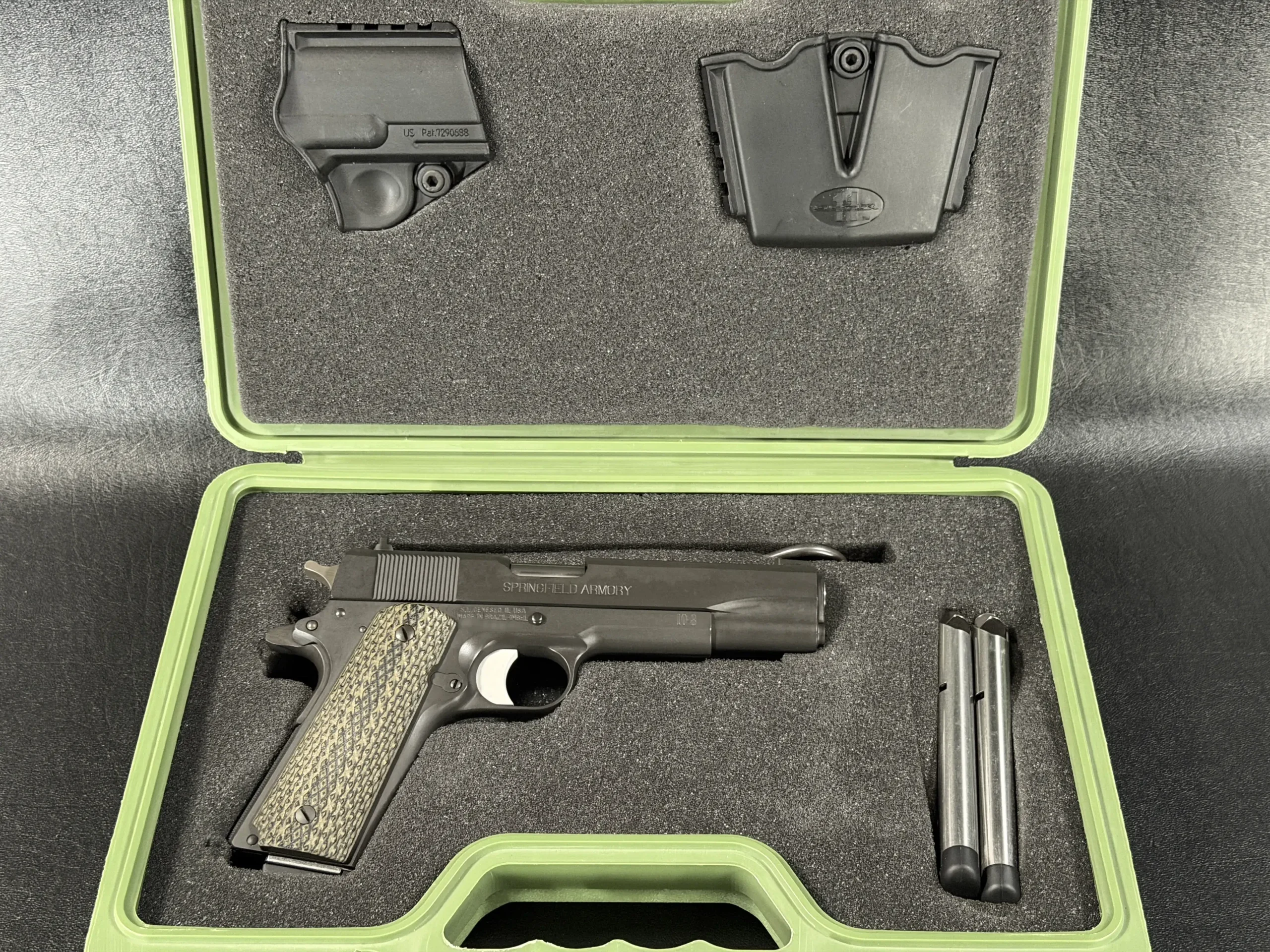 Hilton Yam Custom Delta 1911 by 10-8 Performance photo 2