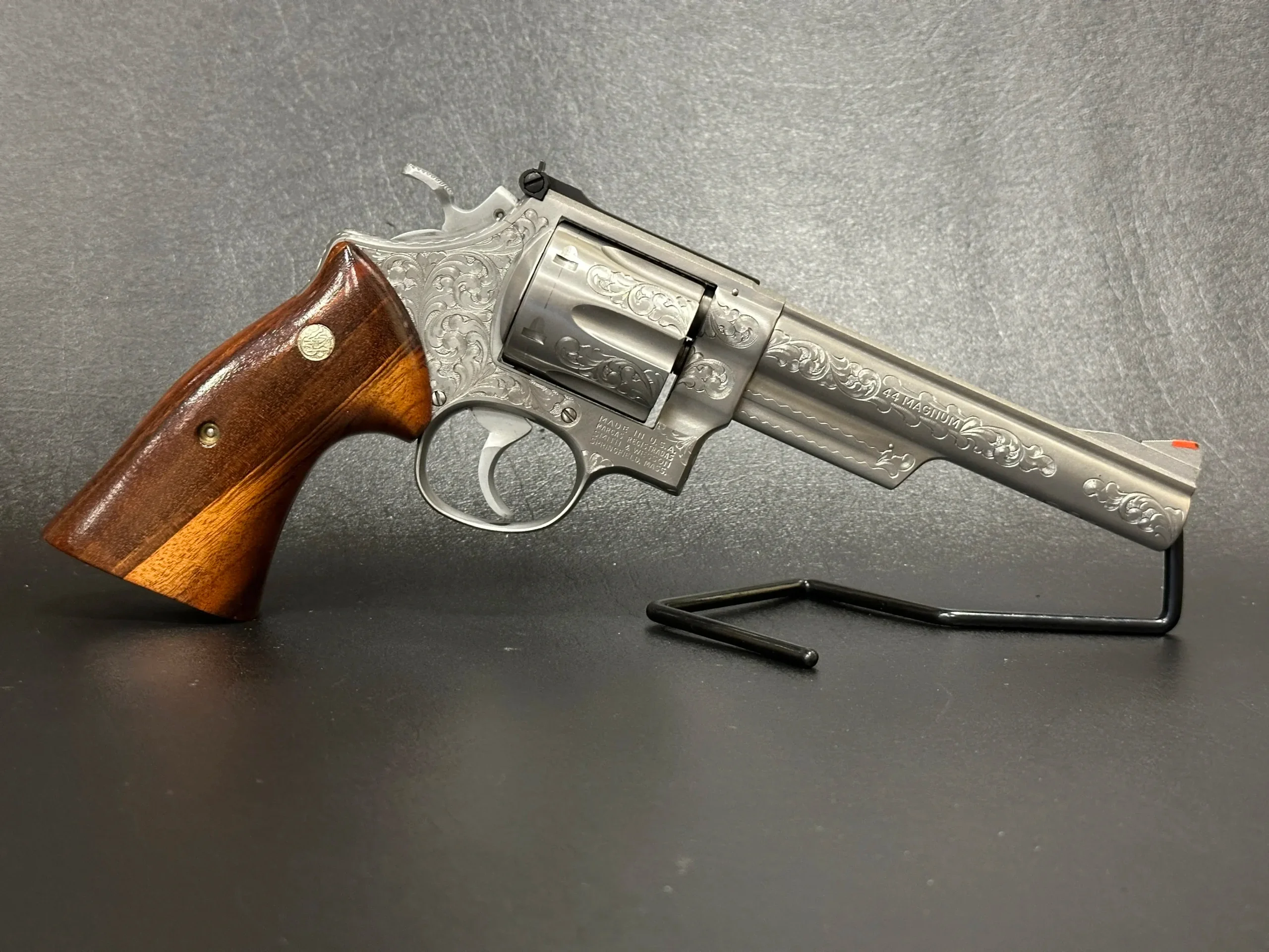 Smith & Wesson Model 629 Factory Engraved .44 Magnum photo 4