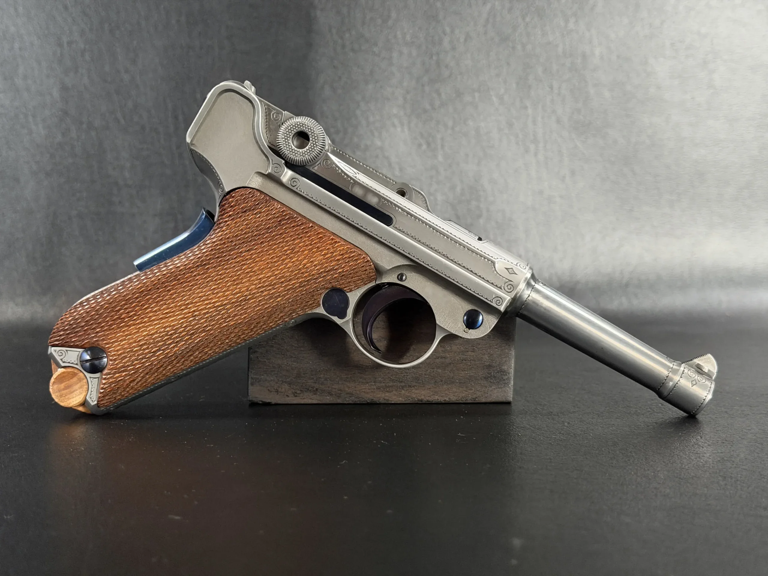 IWA Mauser Parabellum P08 Luger Engraved photo 8