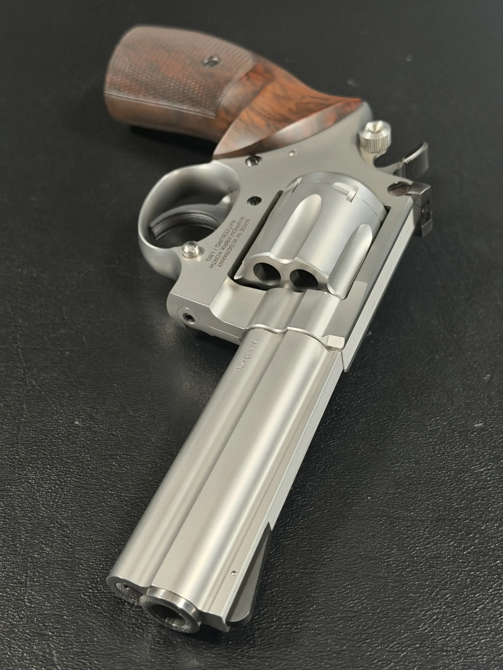 Korth Ratzeburg Combat 4" Stainless .357 Magnum with 9mm Cylinder photo 7