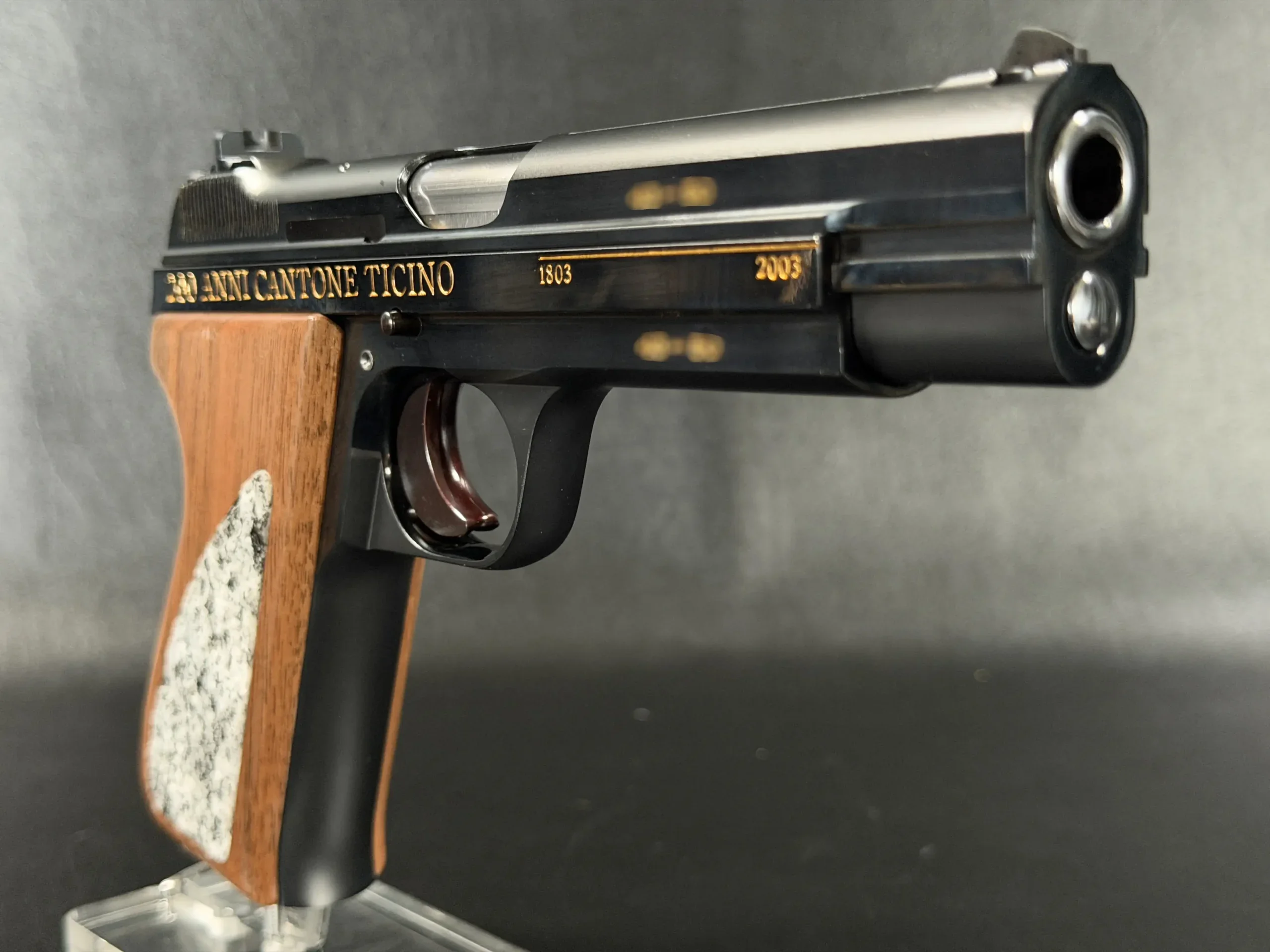 SIG Sauer P210 200 Anni Cantone Ticino by Mueller Murgenthal photo 6