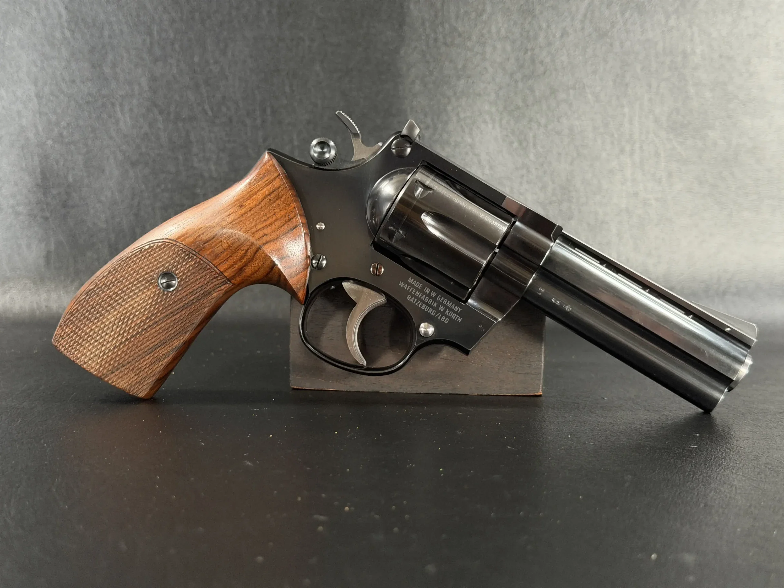 Korth Ratzeburg Combat 4 Inch .357 Magnum / 9mm Dual Cylinder photo 8