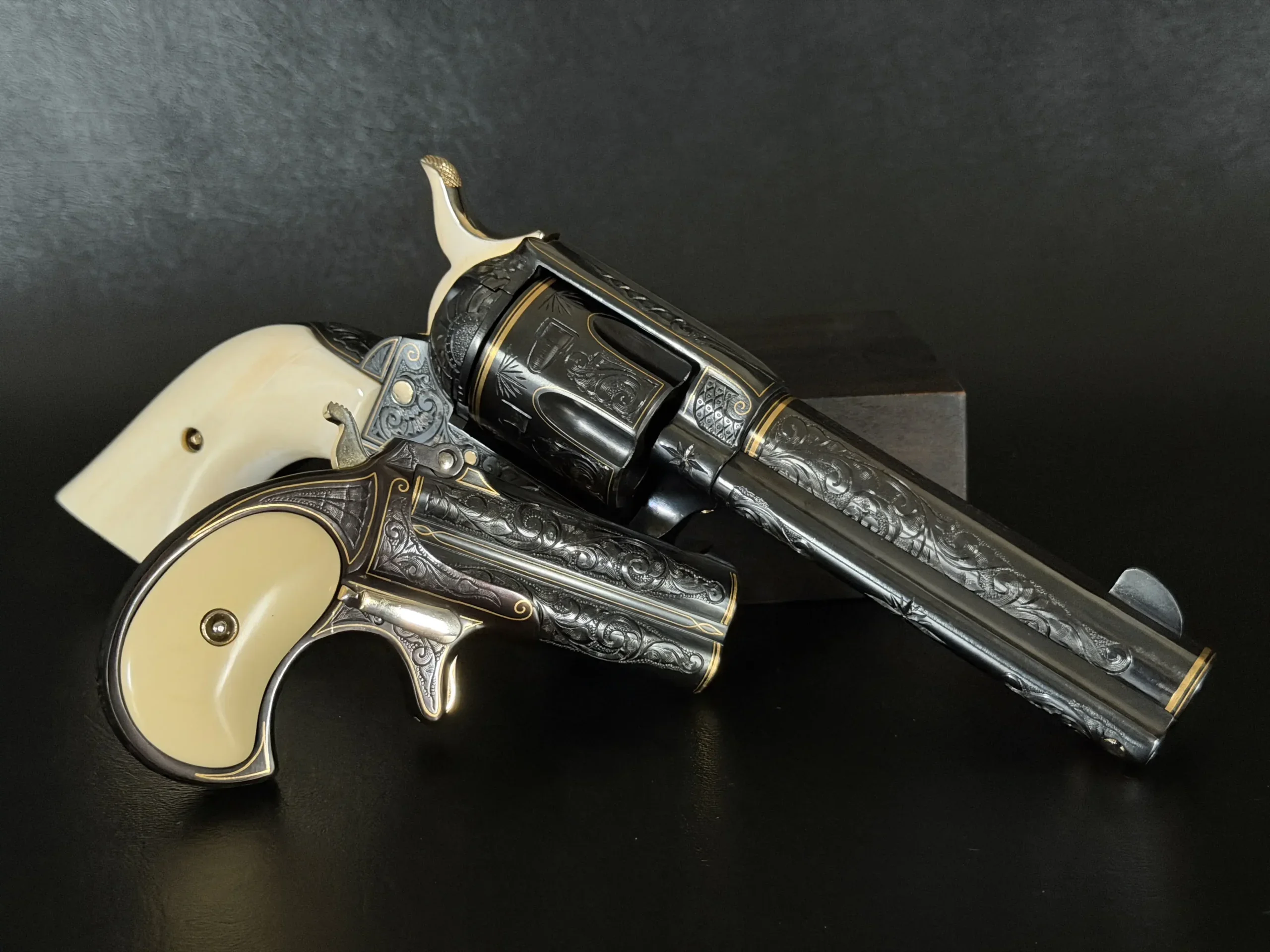 Colt & Remington Classics Of The American West Cased Set photo 5
