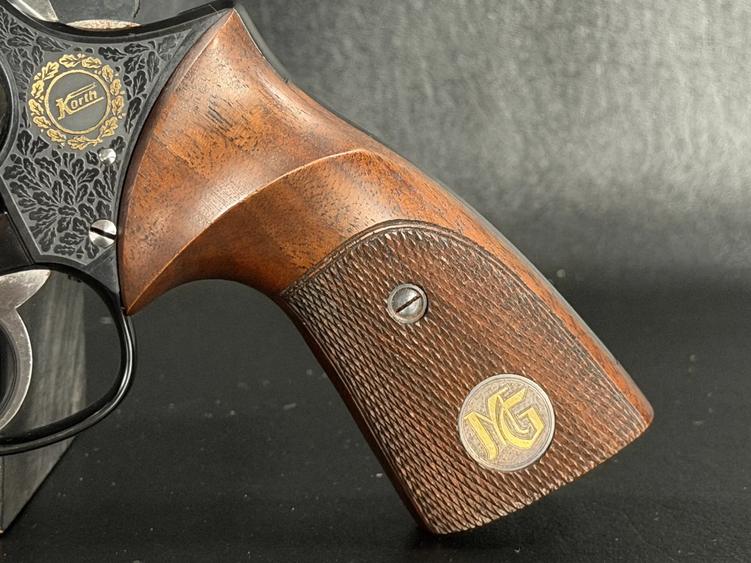 Korth Ratzeburg .357 Magnum Gold-Inlaid Hunting Engraved Revolver photo 8