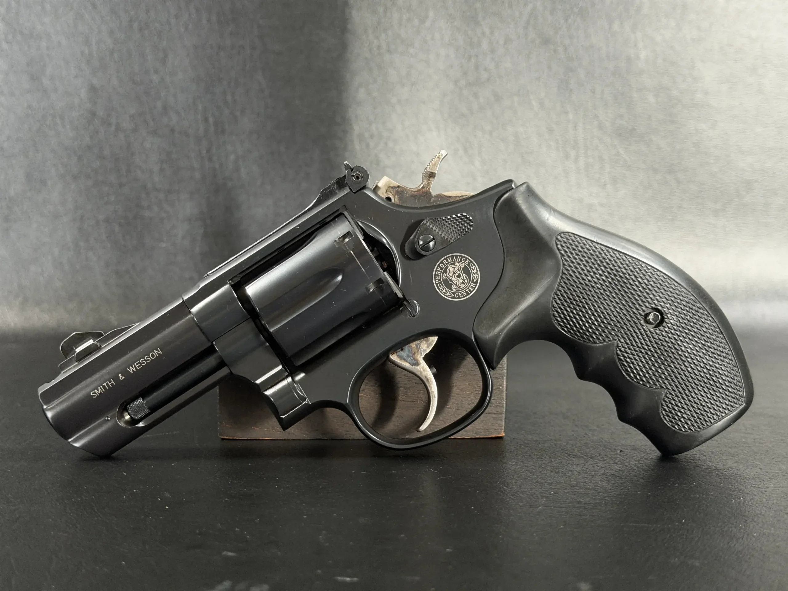 Smith & Wesson Model 19-7 Performance Center photo 9