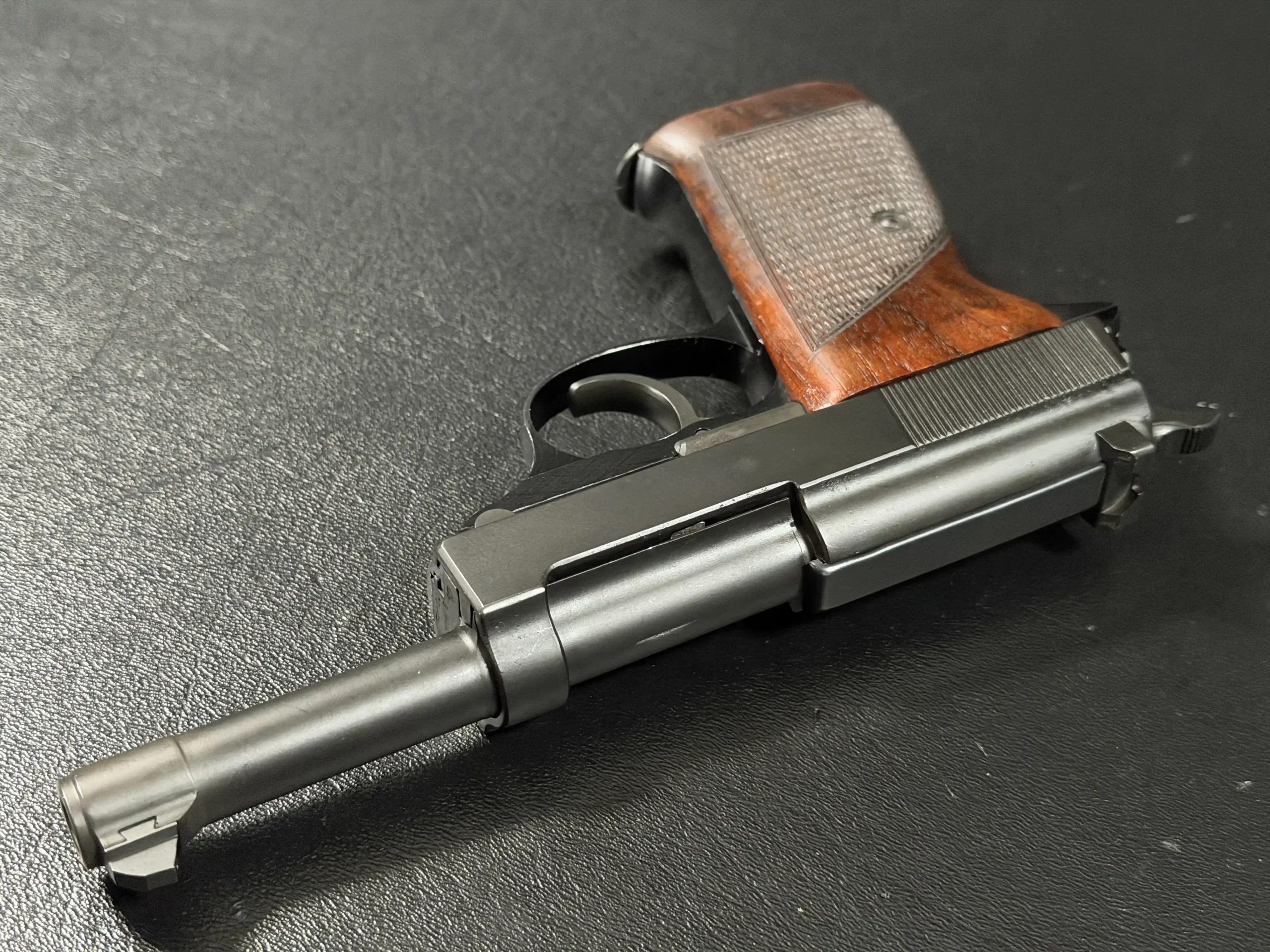 Walther P38 9mm Ulm Production photo 4