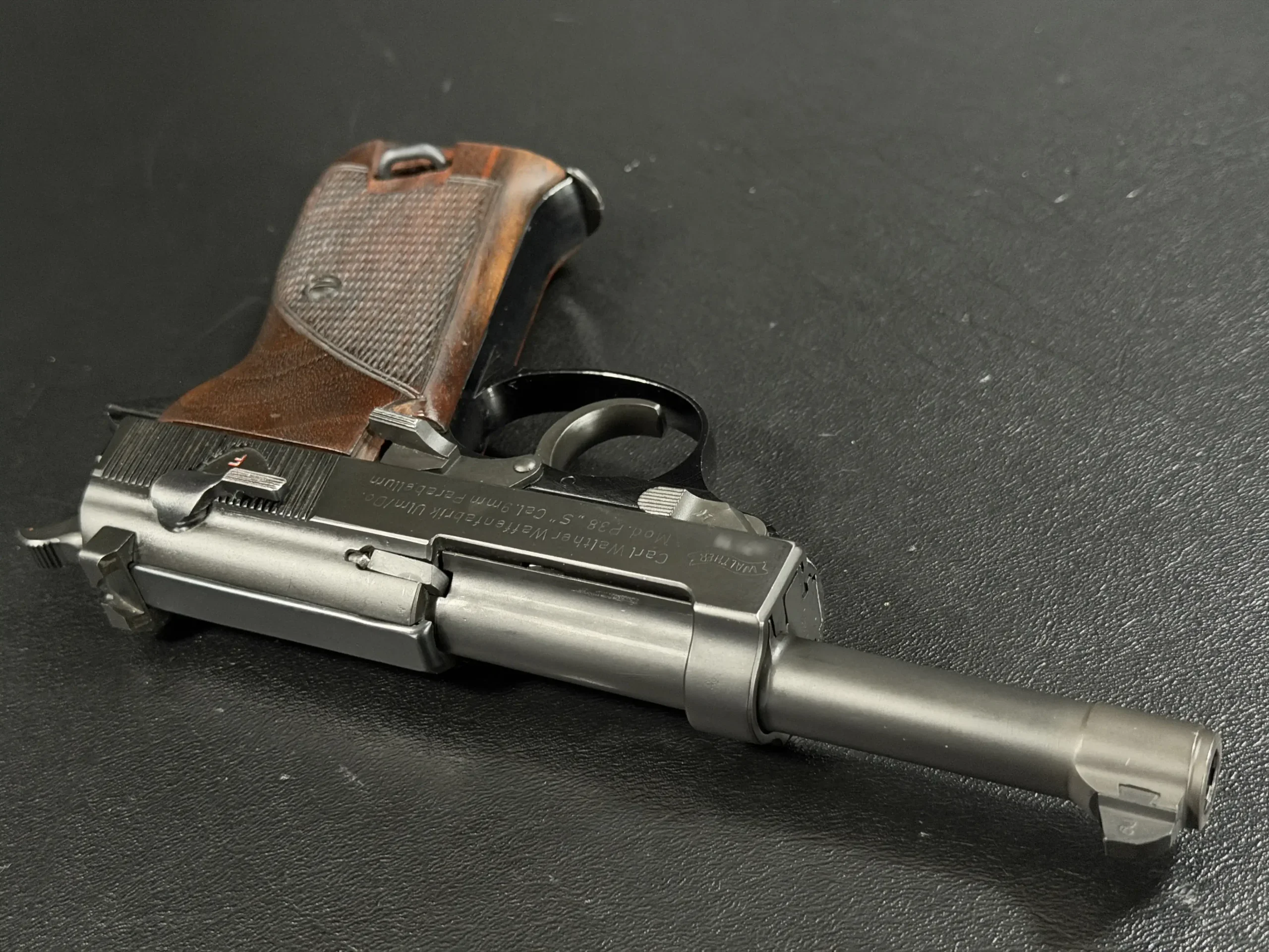 Walther P38 9mm Ulm Production photo 10