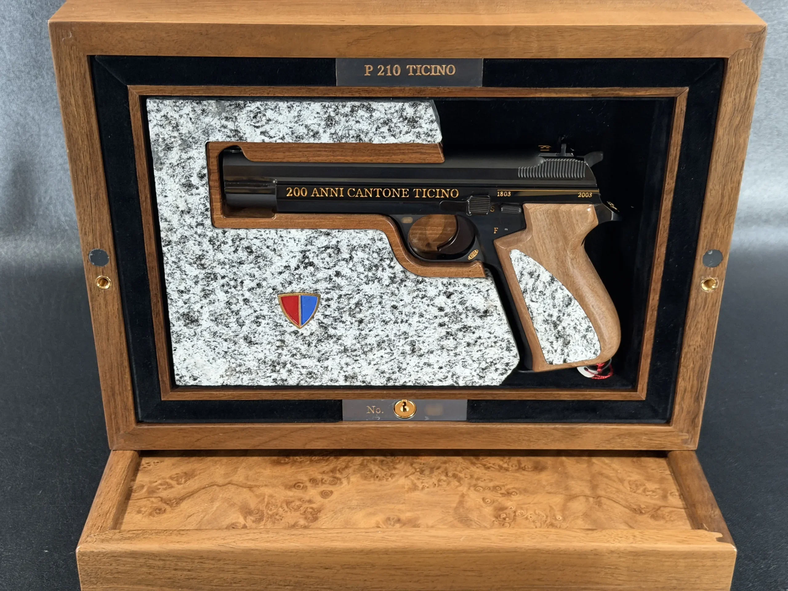 SIG Sauer P210 200 Anni Cantone Ticino by Mueller Murgenthal photo 2