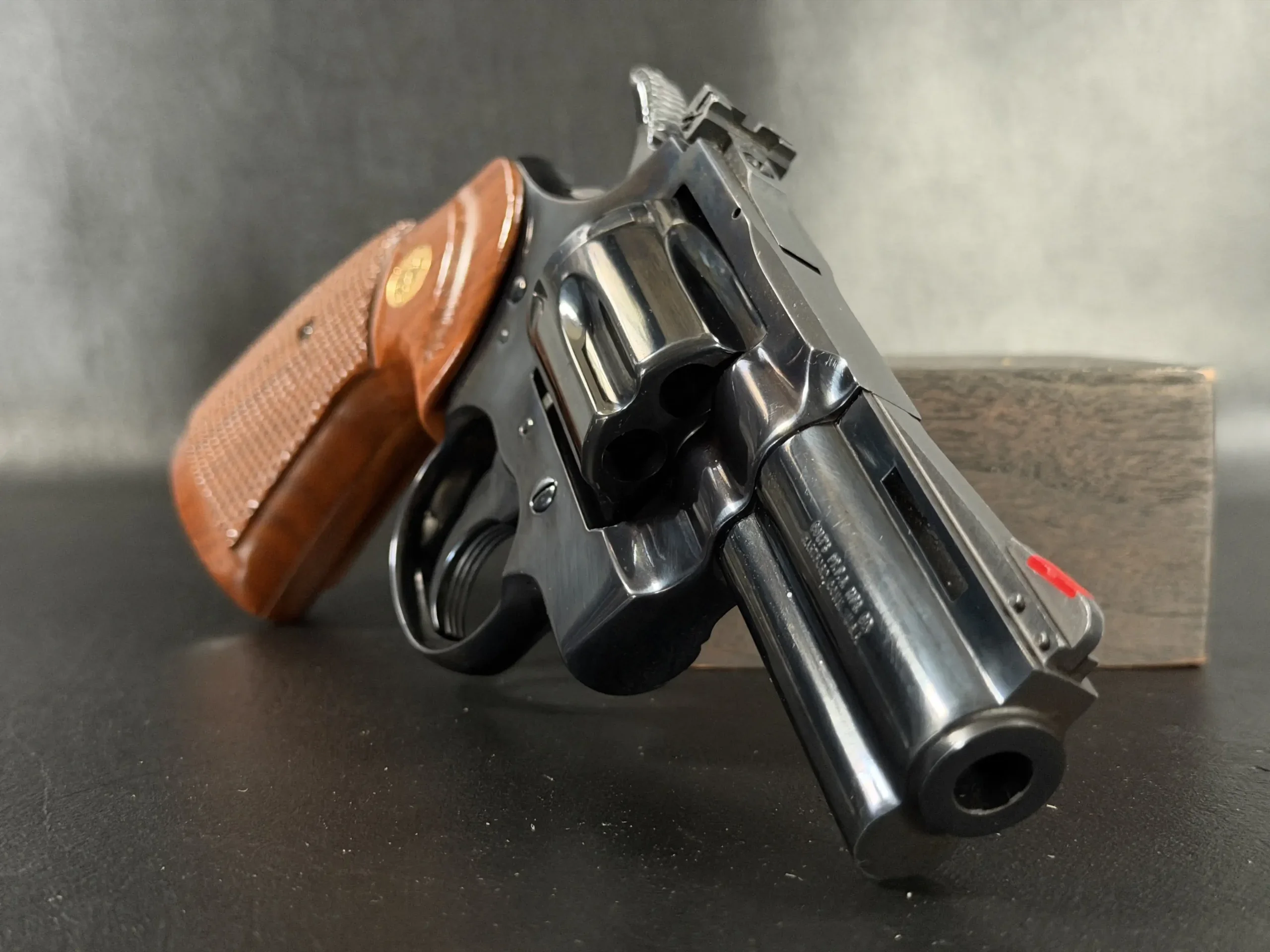 Colt Combat Python 3-Inch Lew Horton Distributor Special photo 9