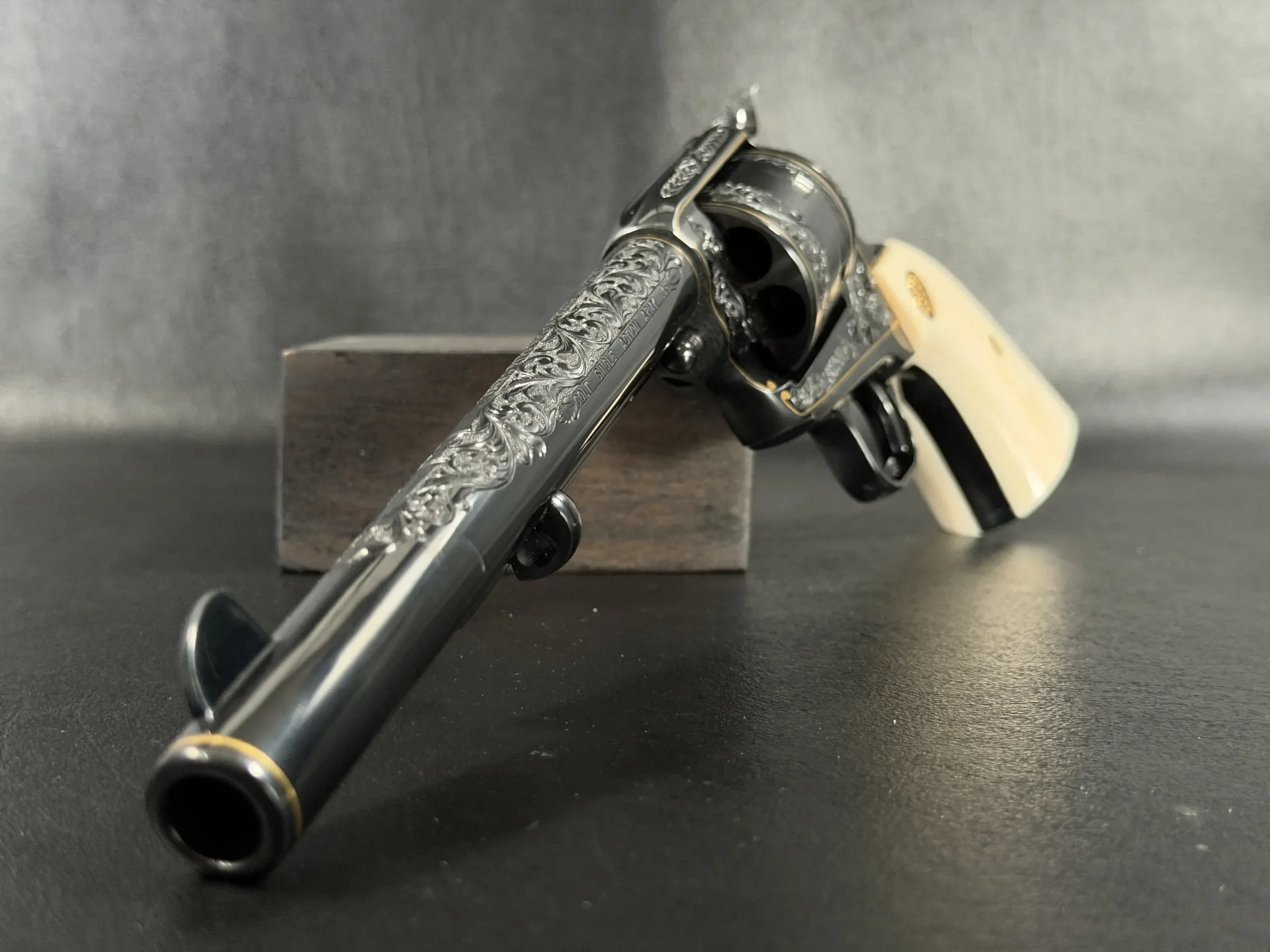 Colt Single Action Army Third Generation Howard Dove Engraved photo 5