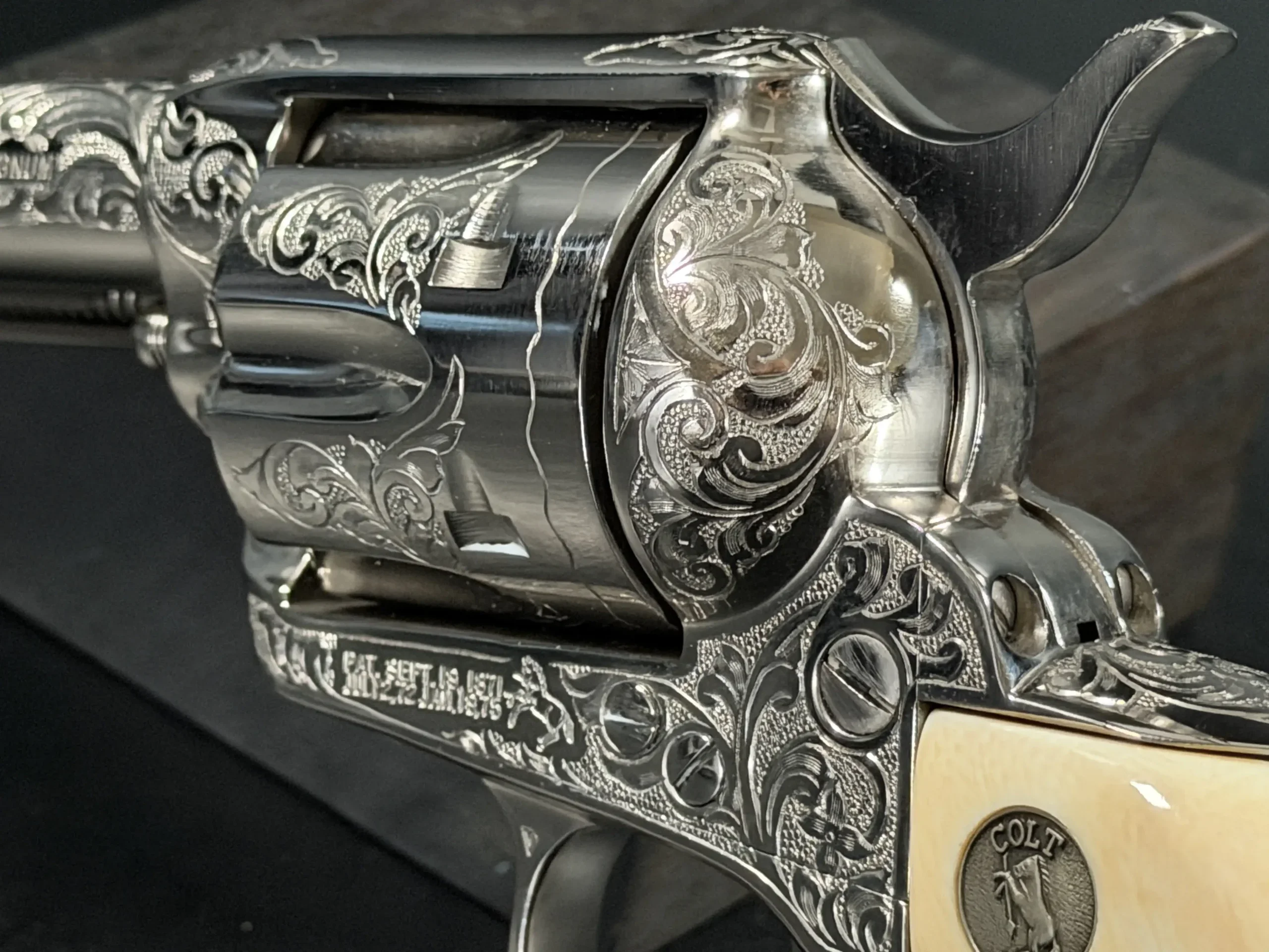 Colt Single Action Army 3rd Generation Engraved photo 7