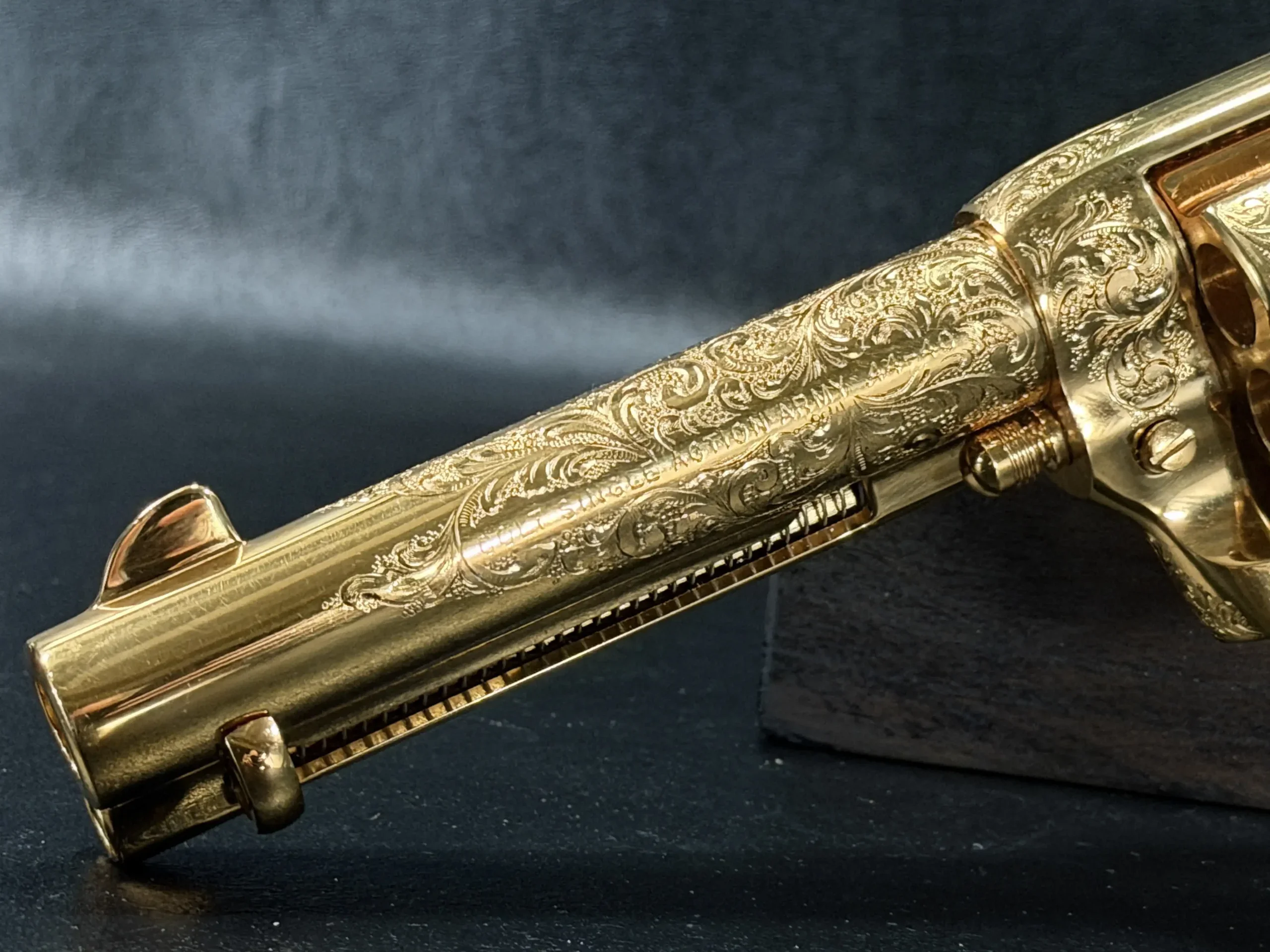 Colt Single Action Army Gold Plated & Engraved photo 6
