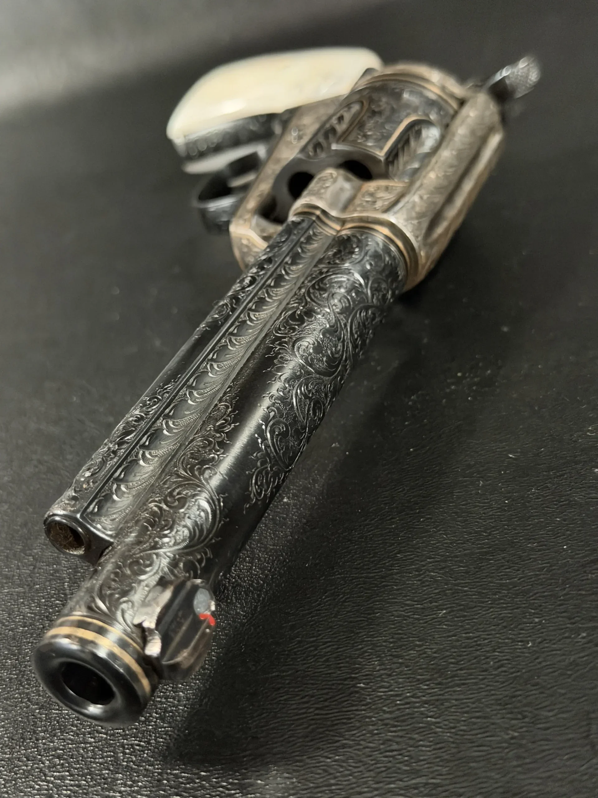 Alvin White Exhibition Engraved & Gold Inlaid Colt Single Action Army photo 7