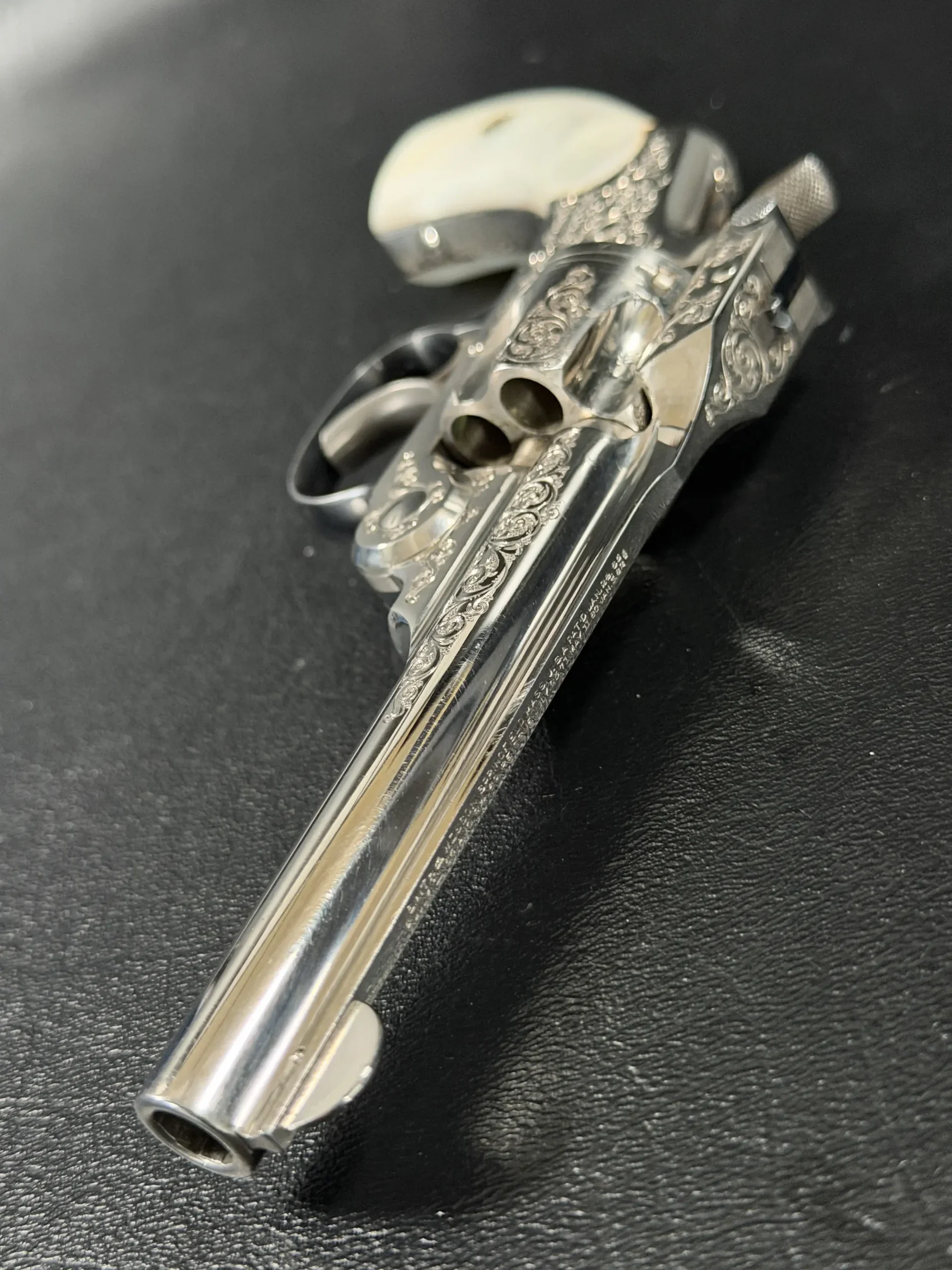 Smith & Wesson .32 Double Action Fourth Model Factory Engraved photo 9