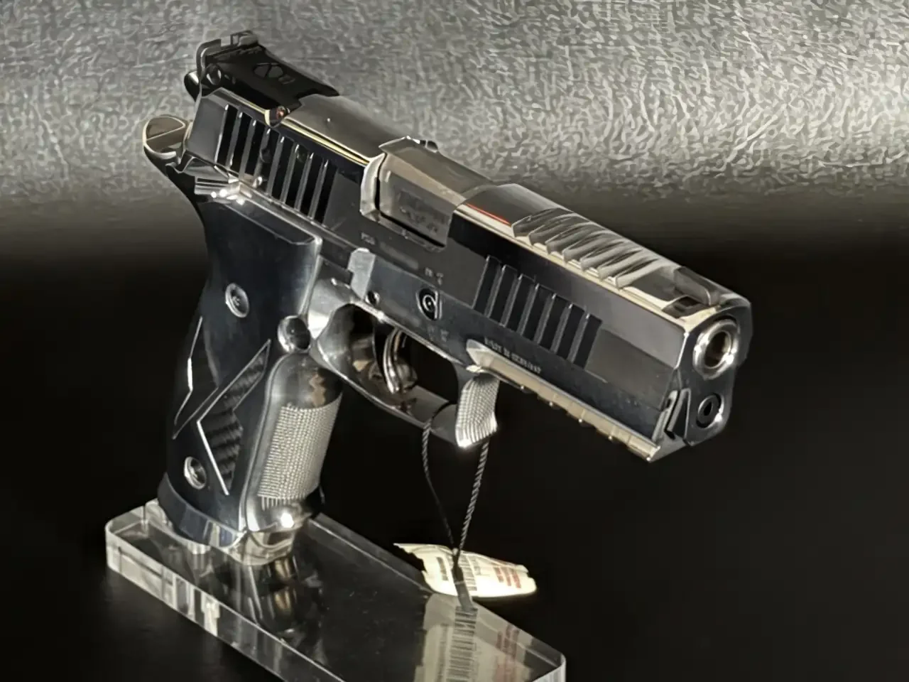 SIG Sauer P226 X-Short Chrome & Carbon photo 6
