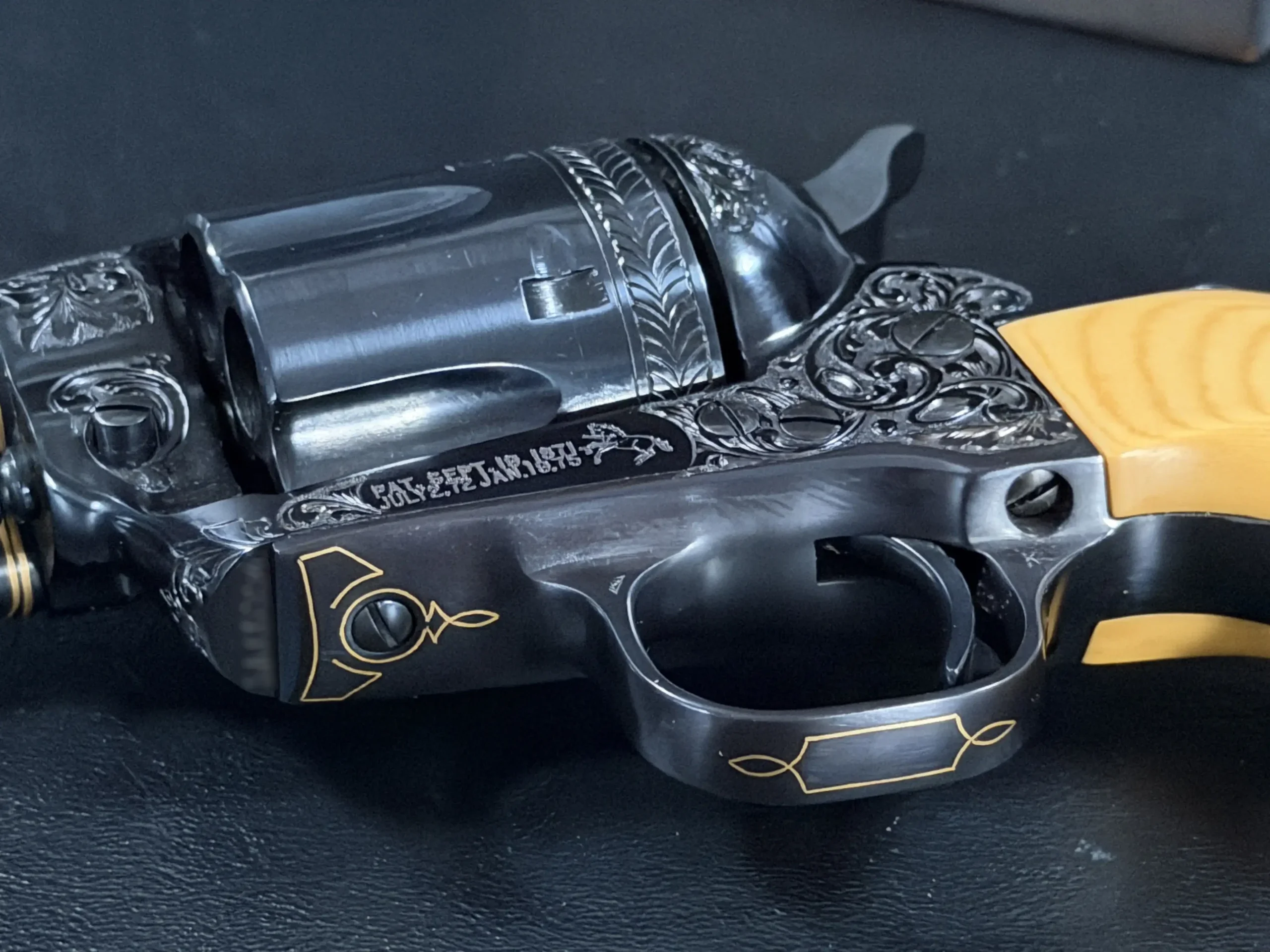 Colt Single Action Army Engraved by Giuseppe Forte photo 3