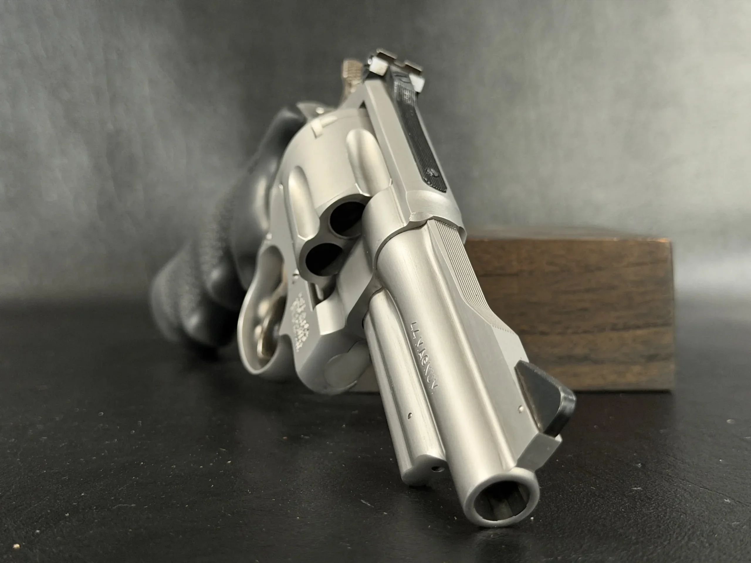 Smith & Wesson Model 629-3 Stainless .44 Magnum photo 7