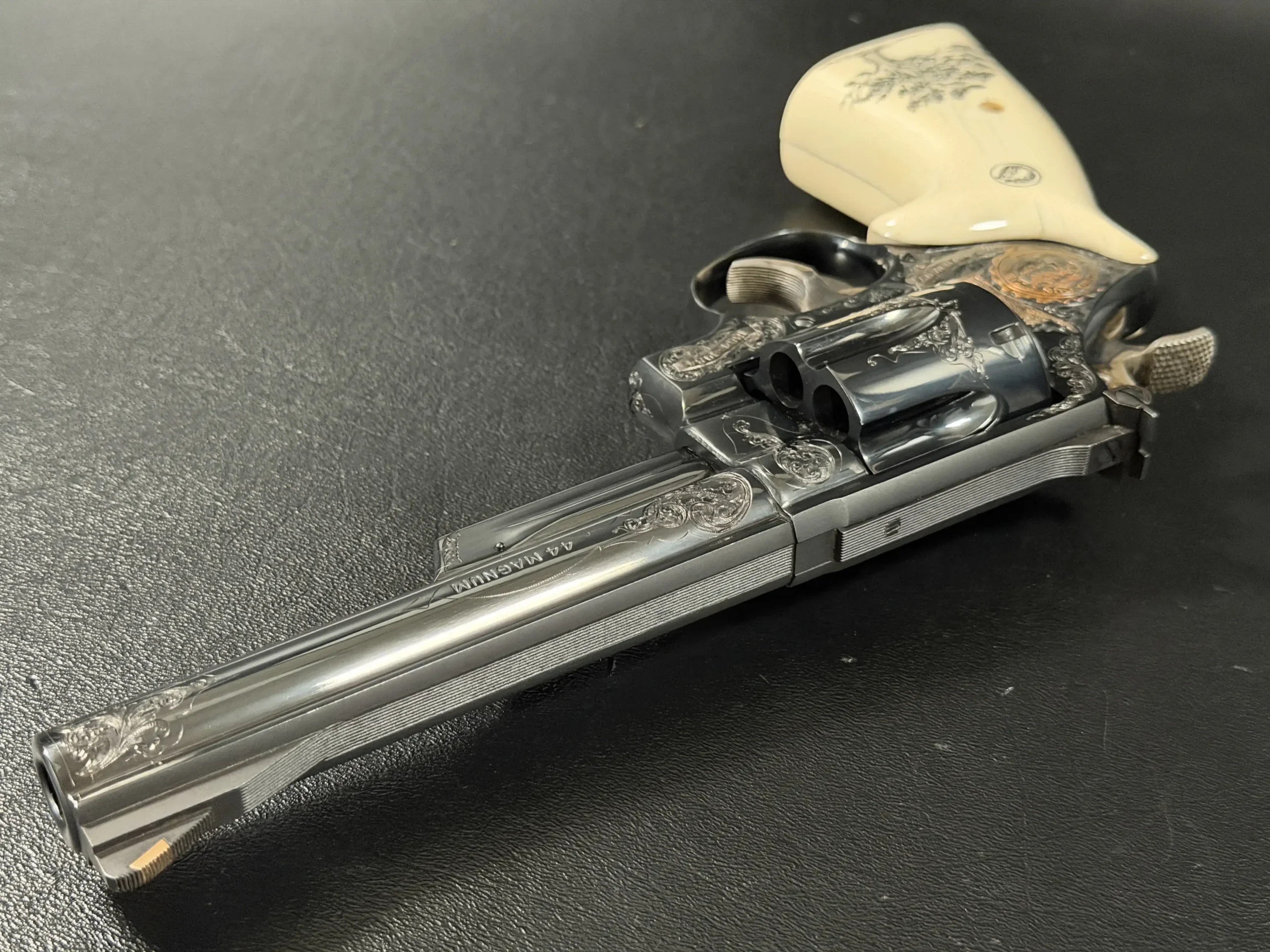 Smith & Wesson Model 29 Engraved Hartford Gun Club 100th Anniversary photo 7