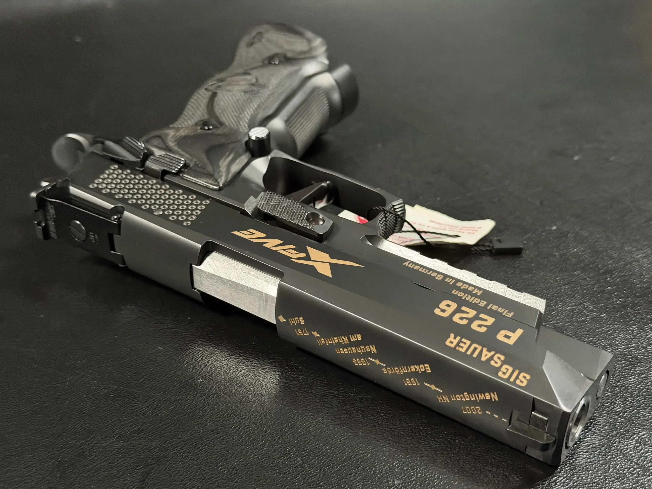 SIG Sauer P226 X-Five Final Edition photo 9